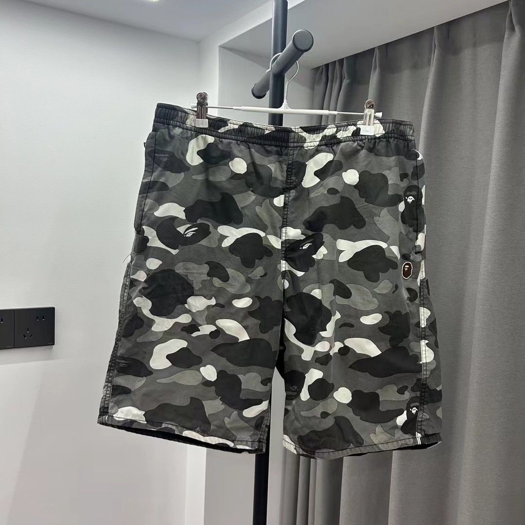 Bape BAPE LUMINOUS SHORTS Size US 38 / EU 54 - 1 Thumbnail