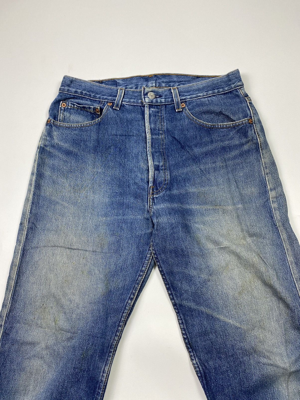 Jean × Levi's × Vintage size 32x29 vintage 90s levis 501 blue wash jeans pant Size US 32 / EU 48 - 3 Thumbnail