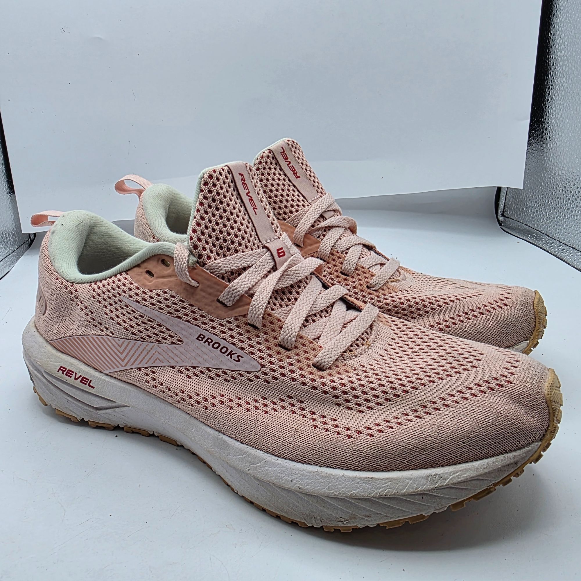 Brooks Brooks Revel 6 Womens Size 8.5 Pink Athletic Shoes Running W Size US 8.5 / IT 38.5 - 1 Thumbnail