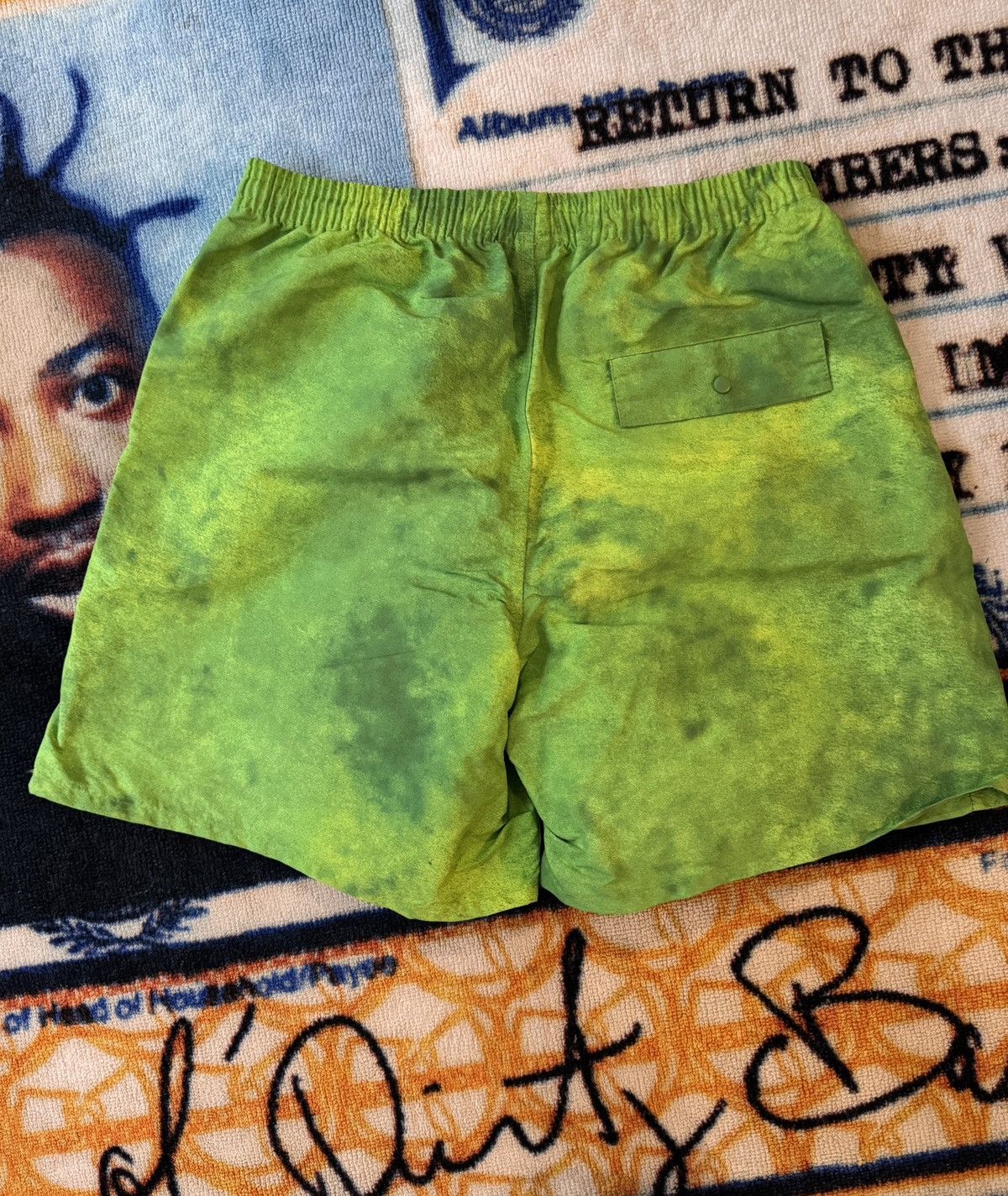 Travis Scott Cactus Jack McDonalds Collab Shorts Size US 32 / EU 48 - 2 Thumbnail