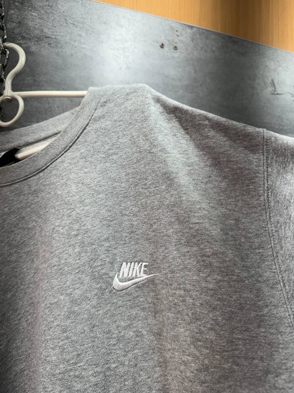 Vintage NIKE SPORTSWEAR CLUB CREW GREY SWEATSHIRT Size US XXL / EU 58 / 5 - 2 Thumbnail