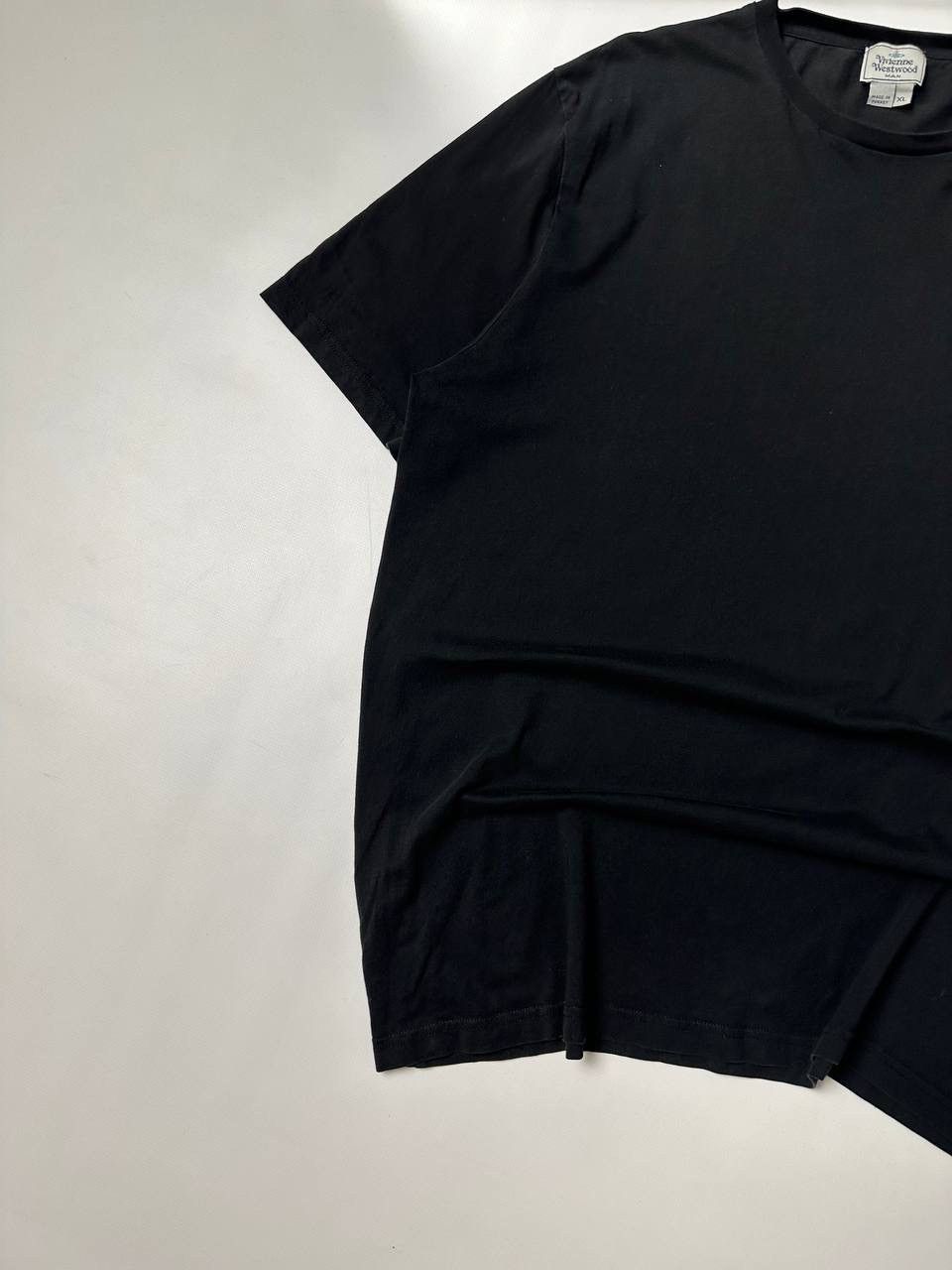 Vivienne Westwood 🔥Vintage Vivienne Westwood T Shirt Black Size US XL / EU 56 / 4 - 2 Thumbnail