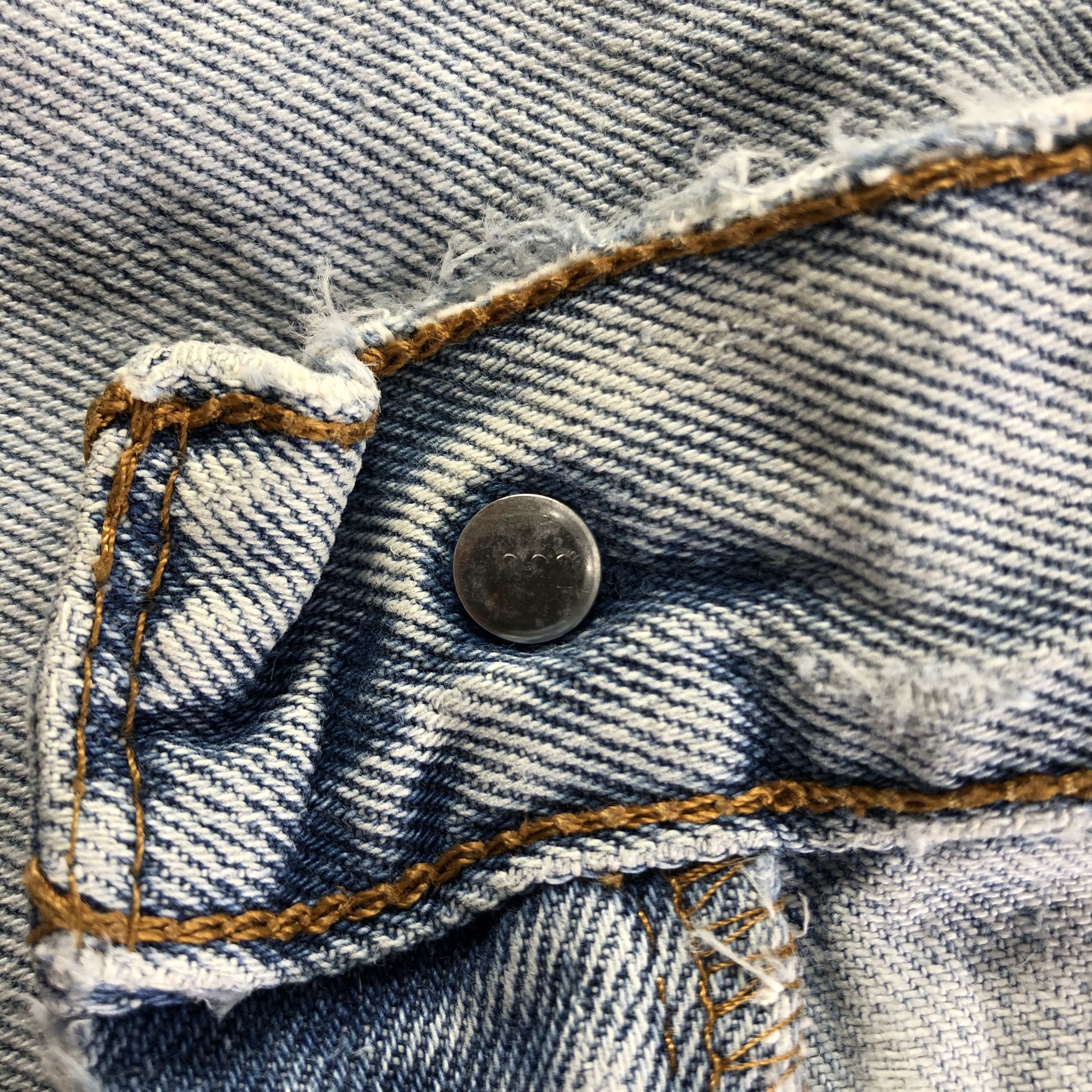 Levi's Vintage Light Wash Levis 550 Jeans-J3708 Size US 36 / EU 52 - 12 Thumbnail