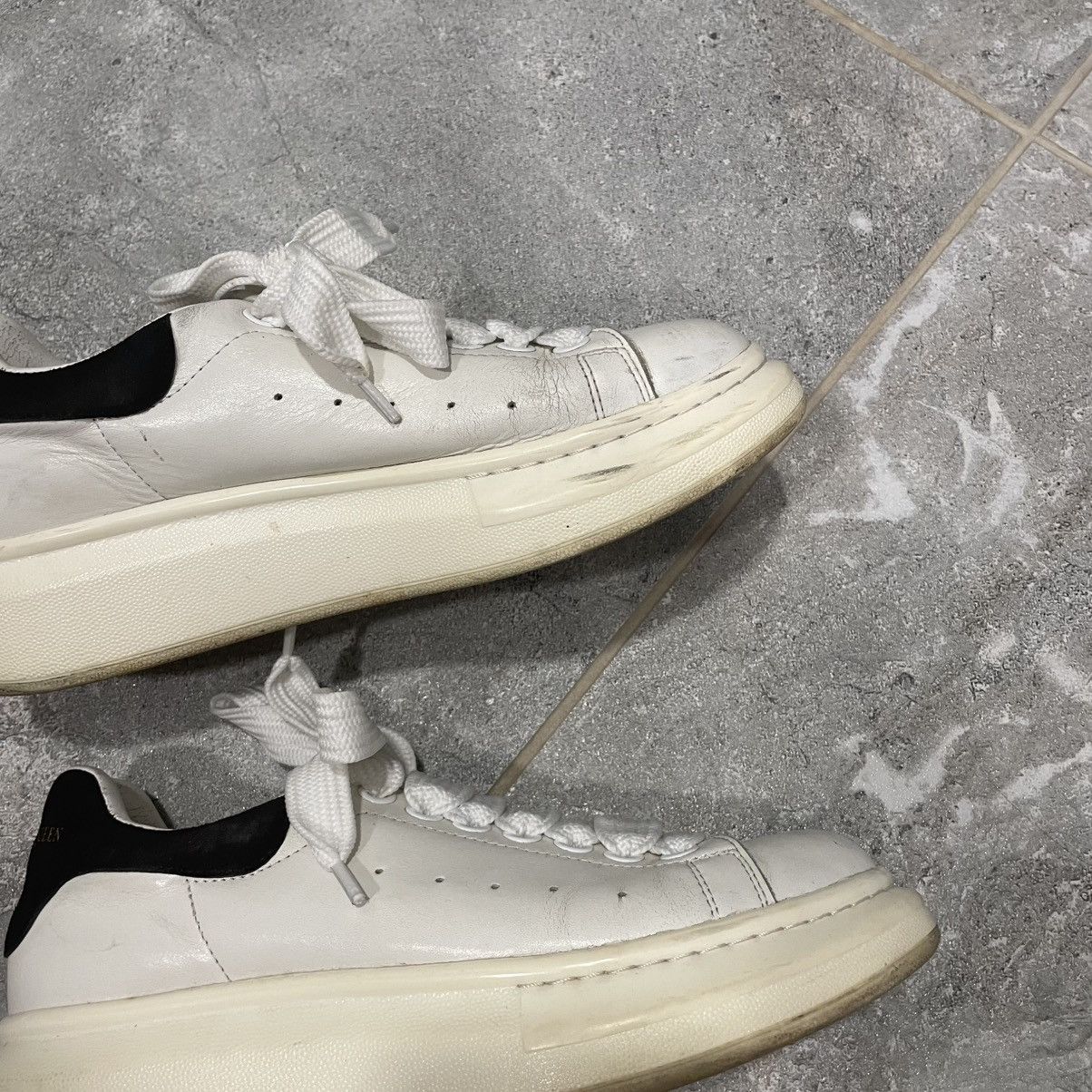 Vintage 24 cm Vintage white Alexander McQueen sneakers boots shoes Size US 5.5 / EU 38 - 4 Thumbnail
