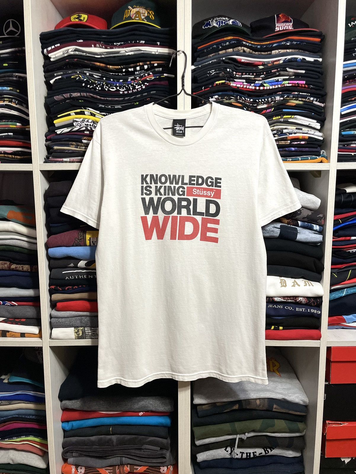 Stussy Vintage Y2K Stussy Knowledge Is King T-Shirt Size M White Size US M / EU 48-50 / 2 - 1 Thumbnail