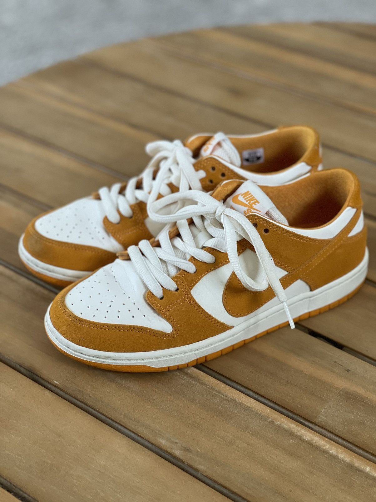 Nike SB Dunk Low Size 7.5 Circuit Orange