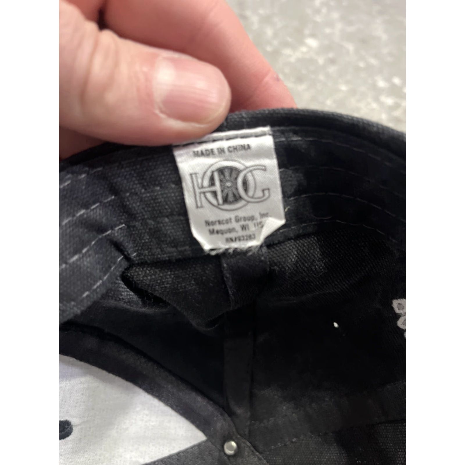 Logo 7 VINTAGE Harley Owner's Club Mens Hat Black Embroidered Logo Adjustable Baseball Cap 1999 Mens Size ONE SIZE - 7 Thumbnail