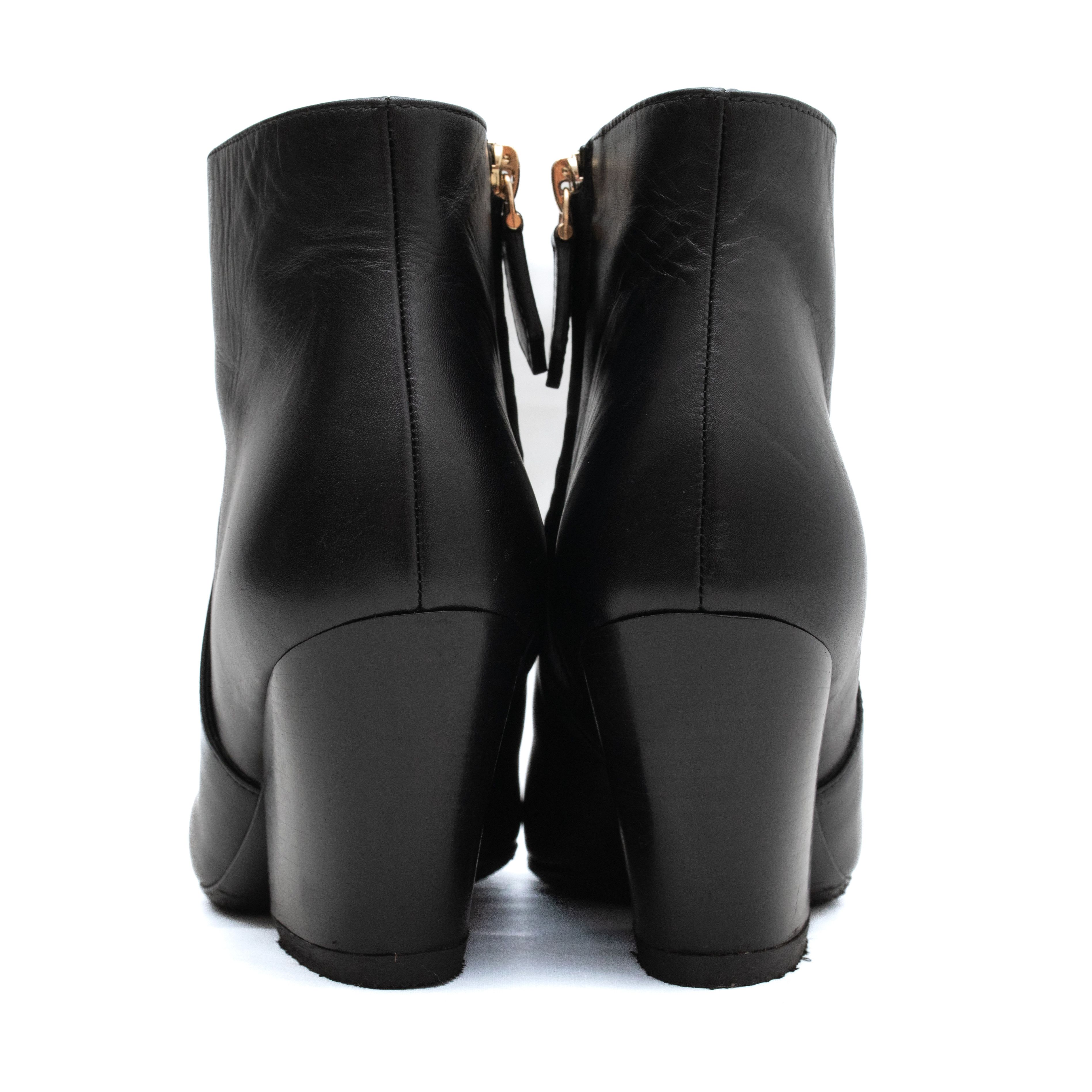 Burberry BURBERRY LONDON Ashlington Pointed Zip-Up Booties Size US 6.5 / IT 36.5 - 6 Thumbnail