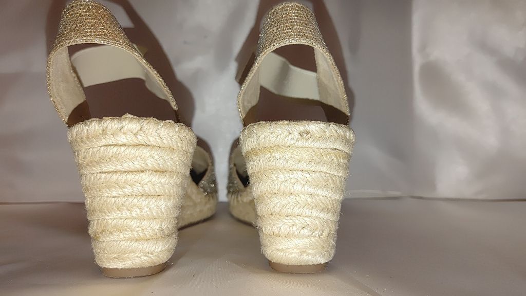 The Unbranded Brand Anne Klein Metallic & Leather Aleahia Espadrille Size 8M Size US 8 / IT 38 - 9 Thumbnail