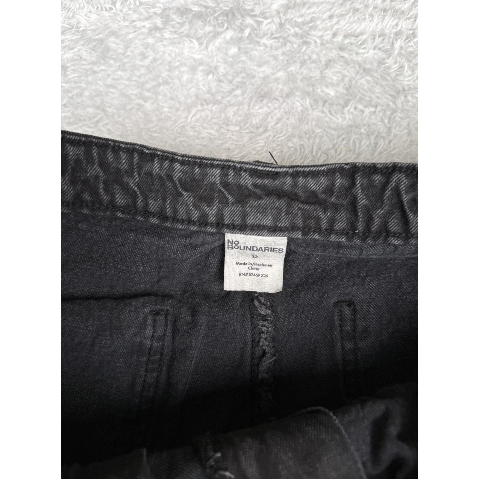 Vintage No Boundaries Jeans Womens 12 Charcoal High Rise Wide-Leg Cuffed Denim 31x27 (Relaxed) Size 34" / US 12 / IT 48 - 6 Thumbnail