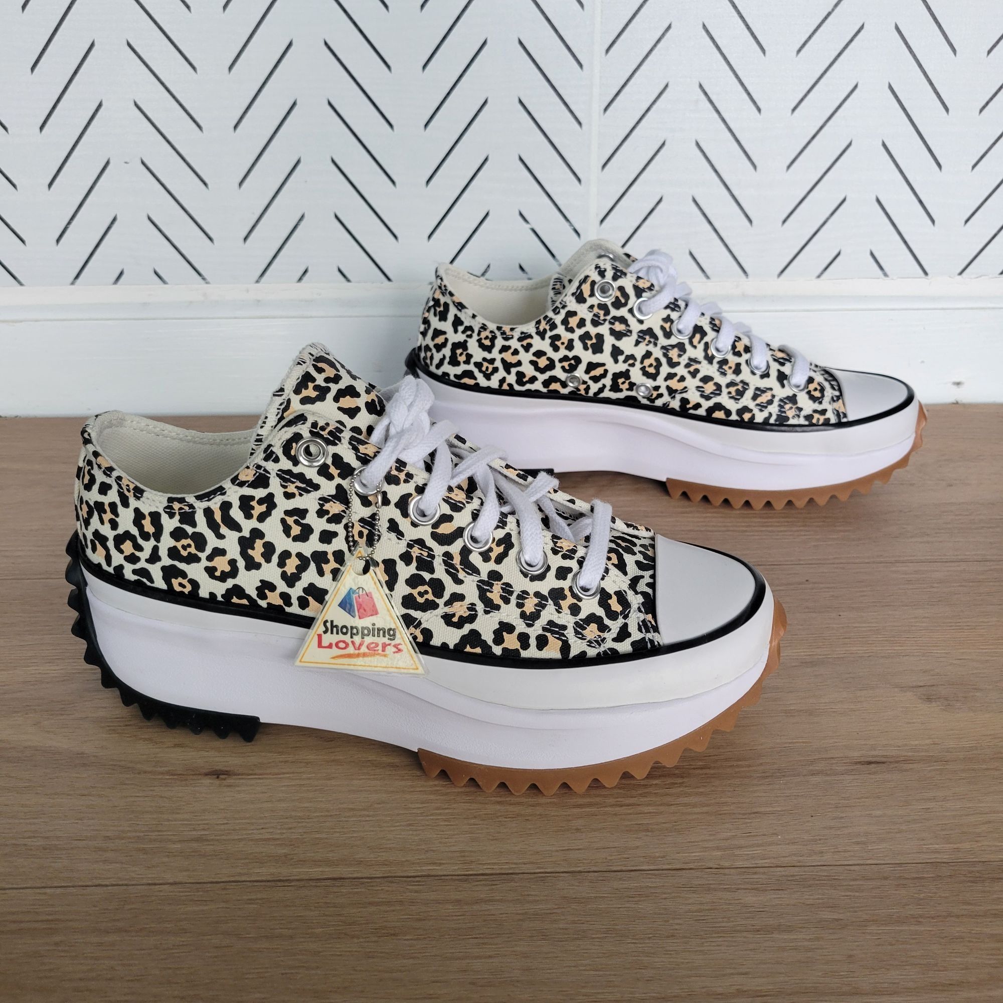 Converse ❤️Converse Run Star Hike Platform Archive Leopard 6.5 Men's Size US 6.5 / IT 36.5 - 9 Thumbnail