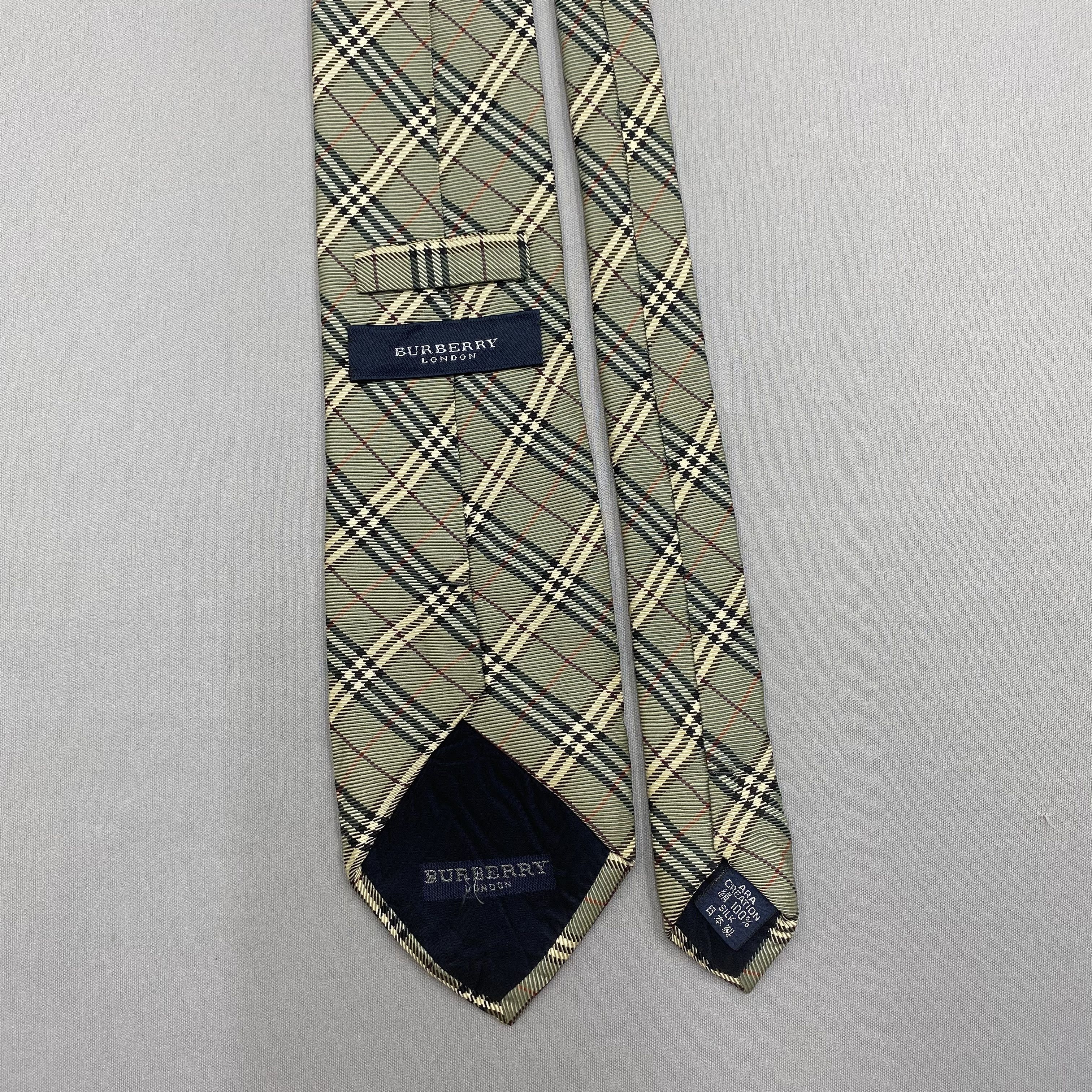 Burberry Vintage Burberry SILK Necktie Cravate Pure Silk Neck Tie Size ONE SIZE - 7 Thumbnail