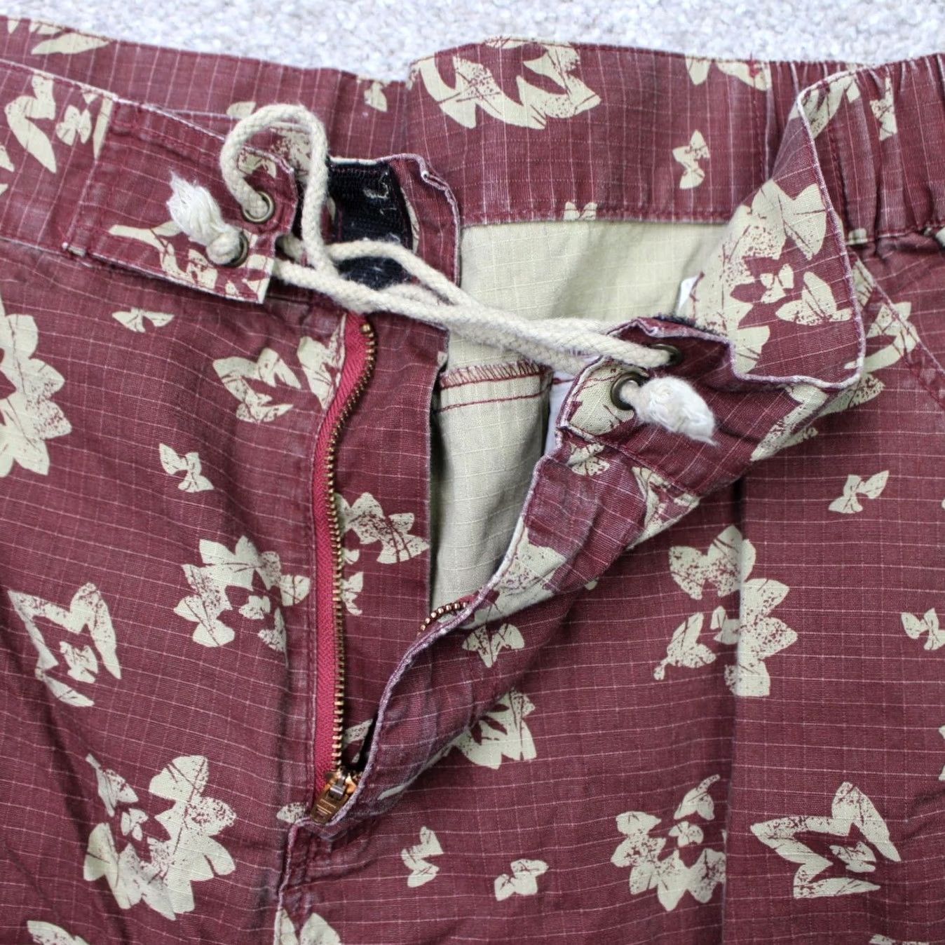 The Territory Ahead Territory Ahead Shorts Mens XL Red Floral 7" Drawstring 100% Cotton Hybrid Pants Chino Relaxed? Size US 36 / EU 52 - 7 Thumbnail