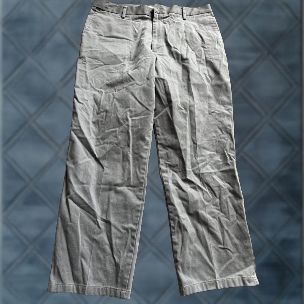 Dockers DOCKERS Dress Pants Gray 36x29 Classic Fit Flat Front Pants Mens Dockers D3 Chinos 100% Cotton Solid Size US 36 / EU 52 - 1 Thumbnail