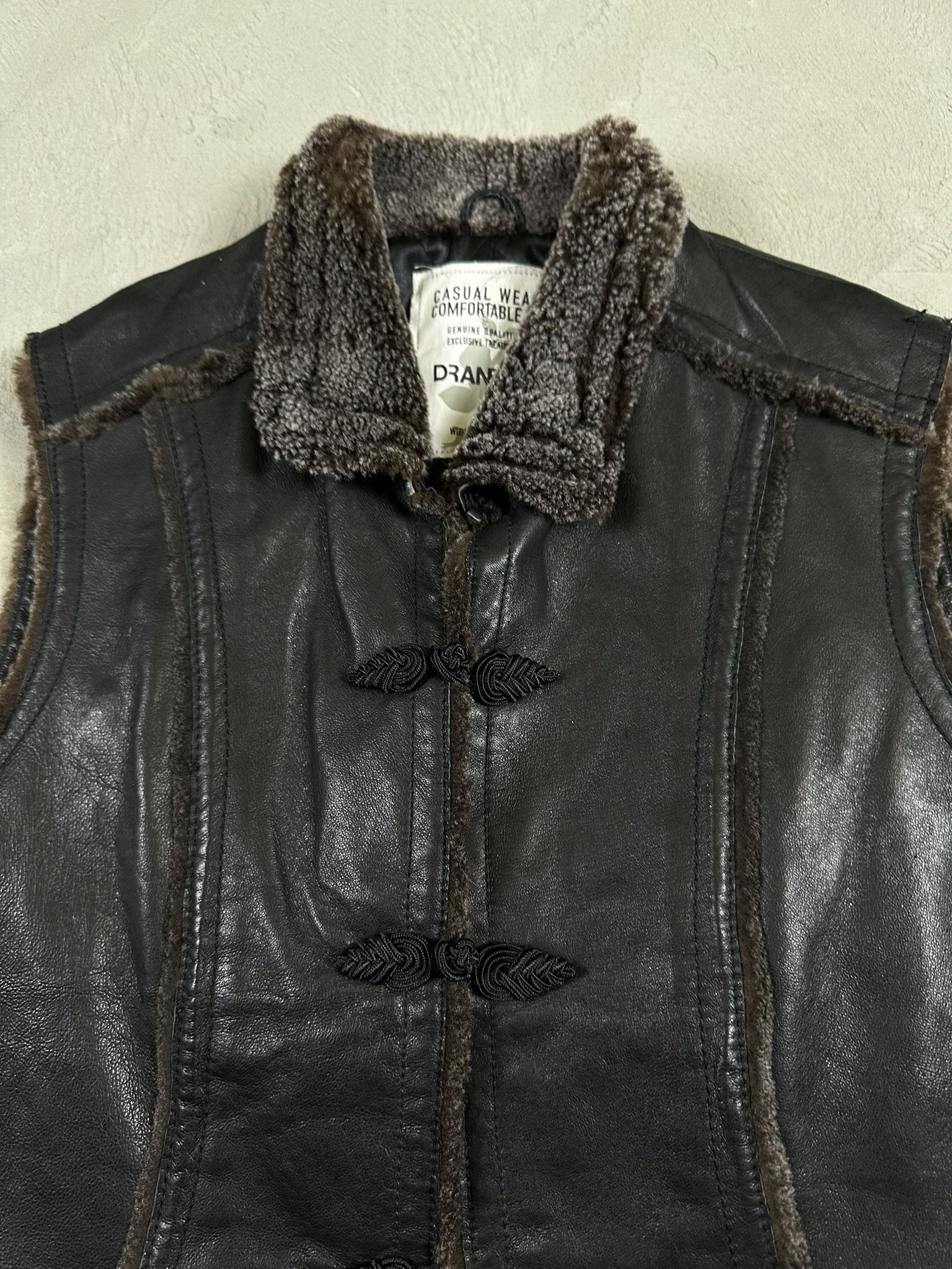 Japanese Brand 90s Vintage Leather Avant Garde Vest Size M / US 6-8 / IT 42-44 - 4 Thumbnail