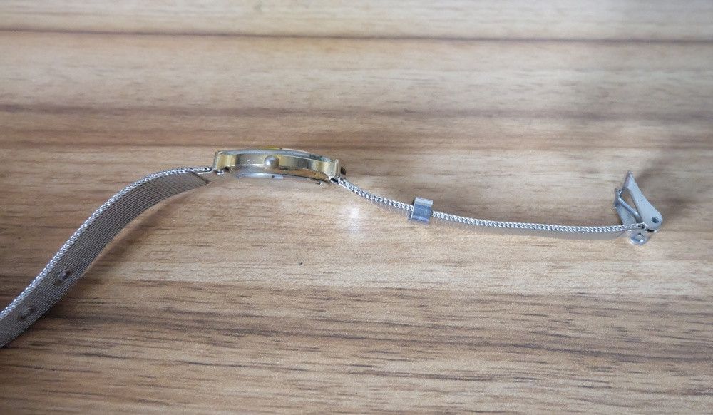 Yves Saint Laurent Vintage Yves Saint Laurent Lady Watch Size ONE SIZE - 4 Thumbnail