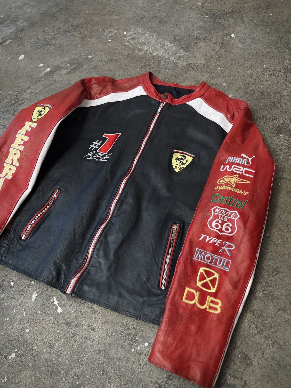 Ferrari × Formula 1 Vintage 90s Ferrari x Fórmula 1 Racing Jacket Size US L / EU 52-54 / 3 - 3 Thumbnail