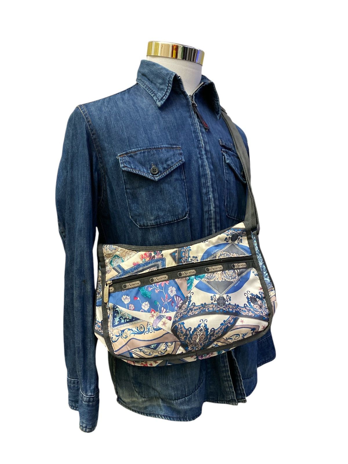 LeSportsac × Vintage Lesportsac Sling Bag Size ONE SIZE - 9 Thumbnail
