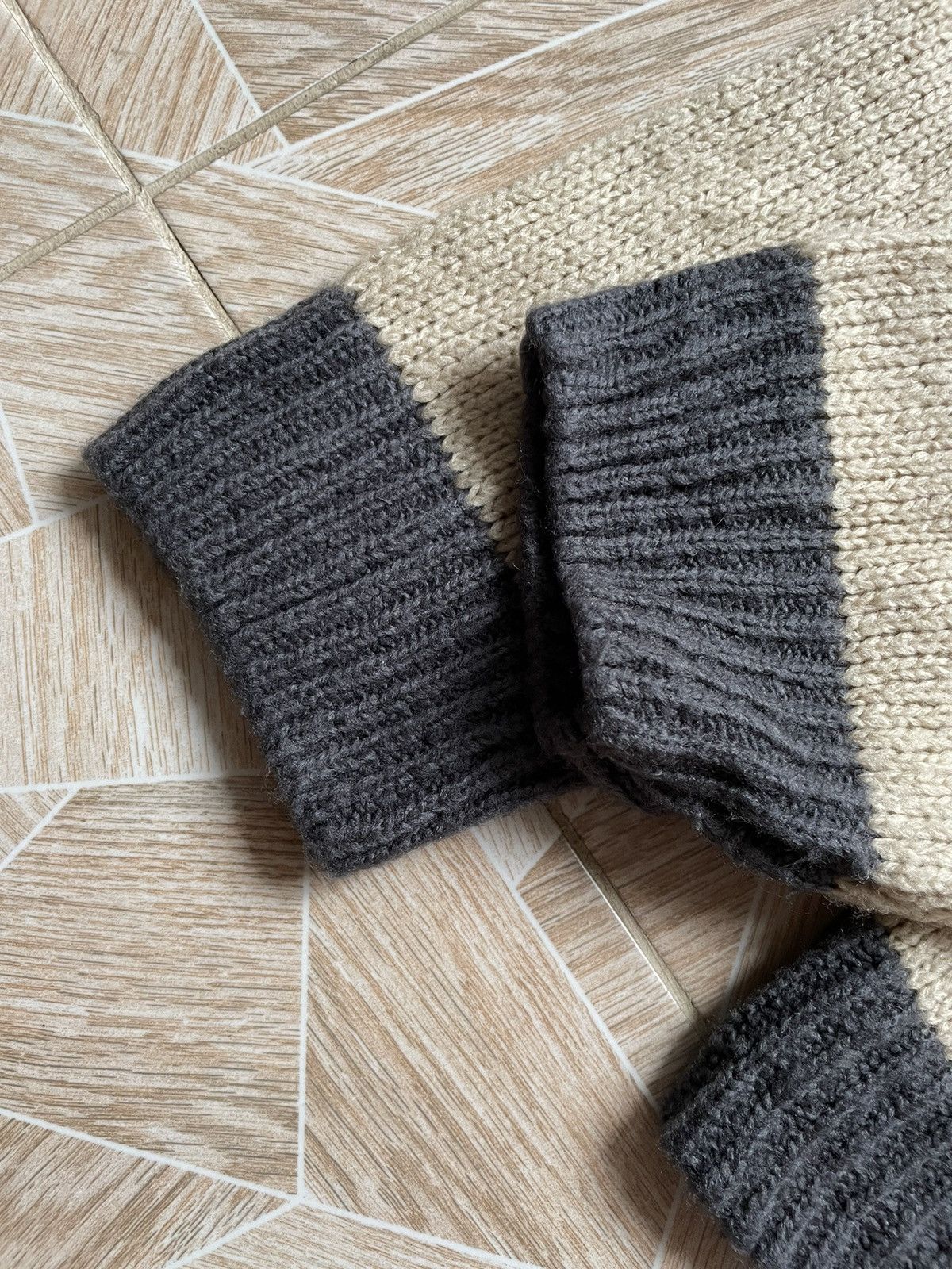Japanese Brand 90s Vintage Avant Garde Archive Oversized Knitted Sweater Size US L / EU 52-54 / 3 - 6 Thumbnail
