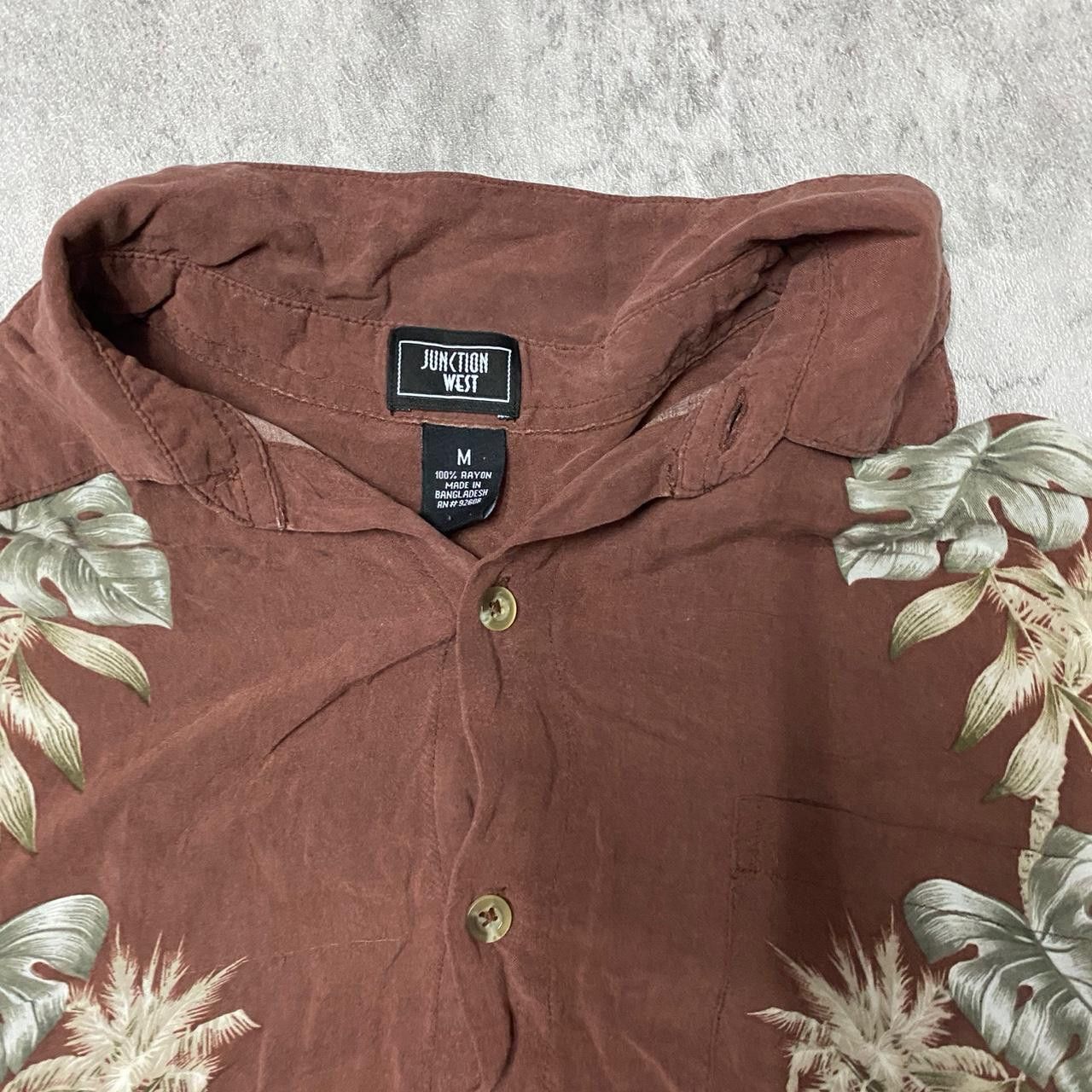 Other Brown and green floral button up shirt Size US M / EU 48-50 / 2 - 3 Thumbnail