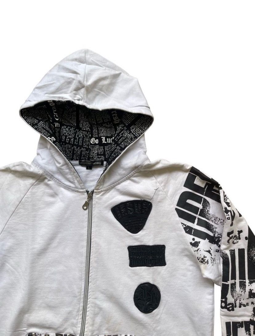 Japanese Brand Y2K Dangerous Warning Skull Hoodie Size US M / EU 48-50 / 2 - 4 Thumbnail