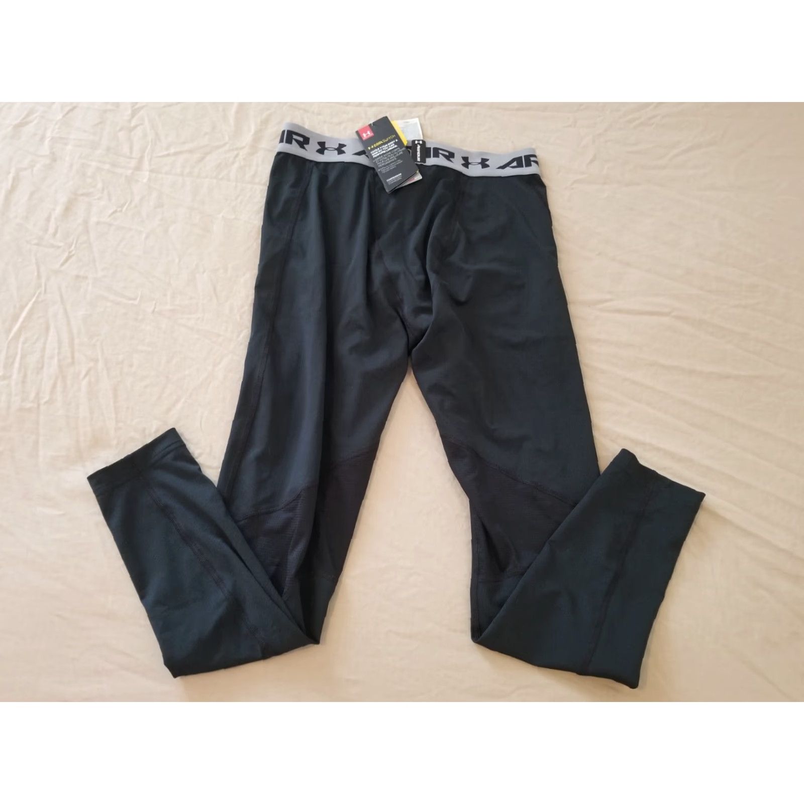 Under Armour Mens Under Armour Pants L Large Black Athletic Gym Workout New Size US 33 - 2 Thumbnail
