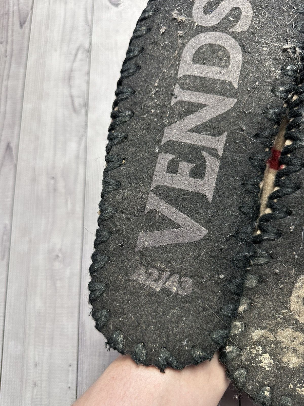 Marlboro × Vintage Vintage Marlboro slippers logo rare size 42/43 Size US 9 / EU 42 - 5 Thumbnail