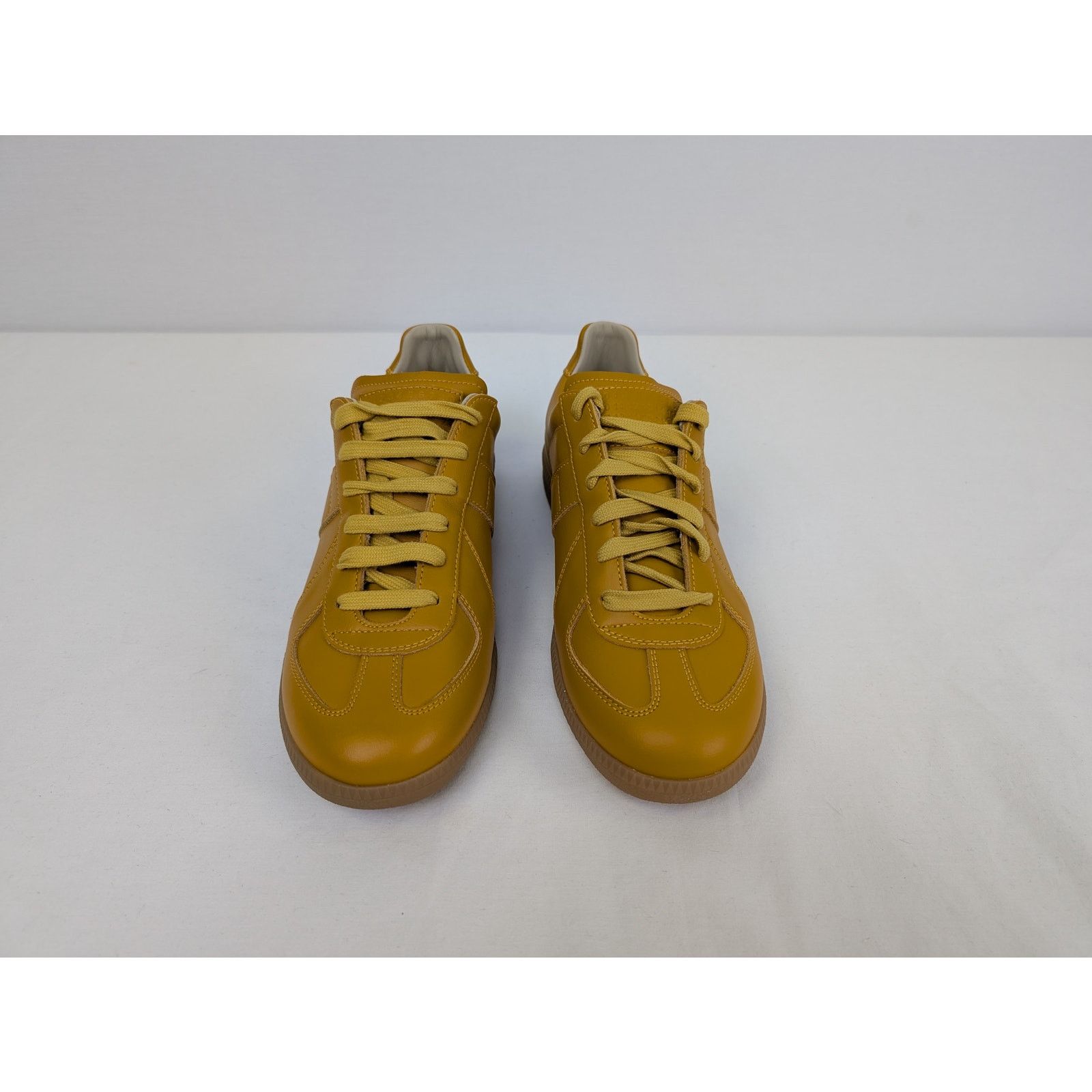 Maison Margiela o1rshd1 Low-Top Sneakers in Mustard Yellow Size US 8 / EU 41 - 11 Thumbnail