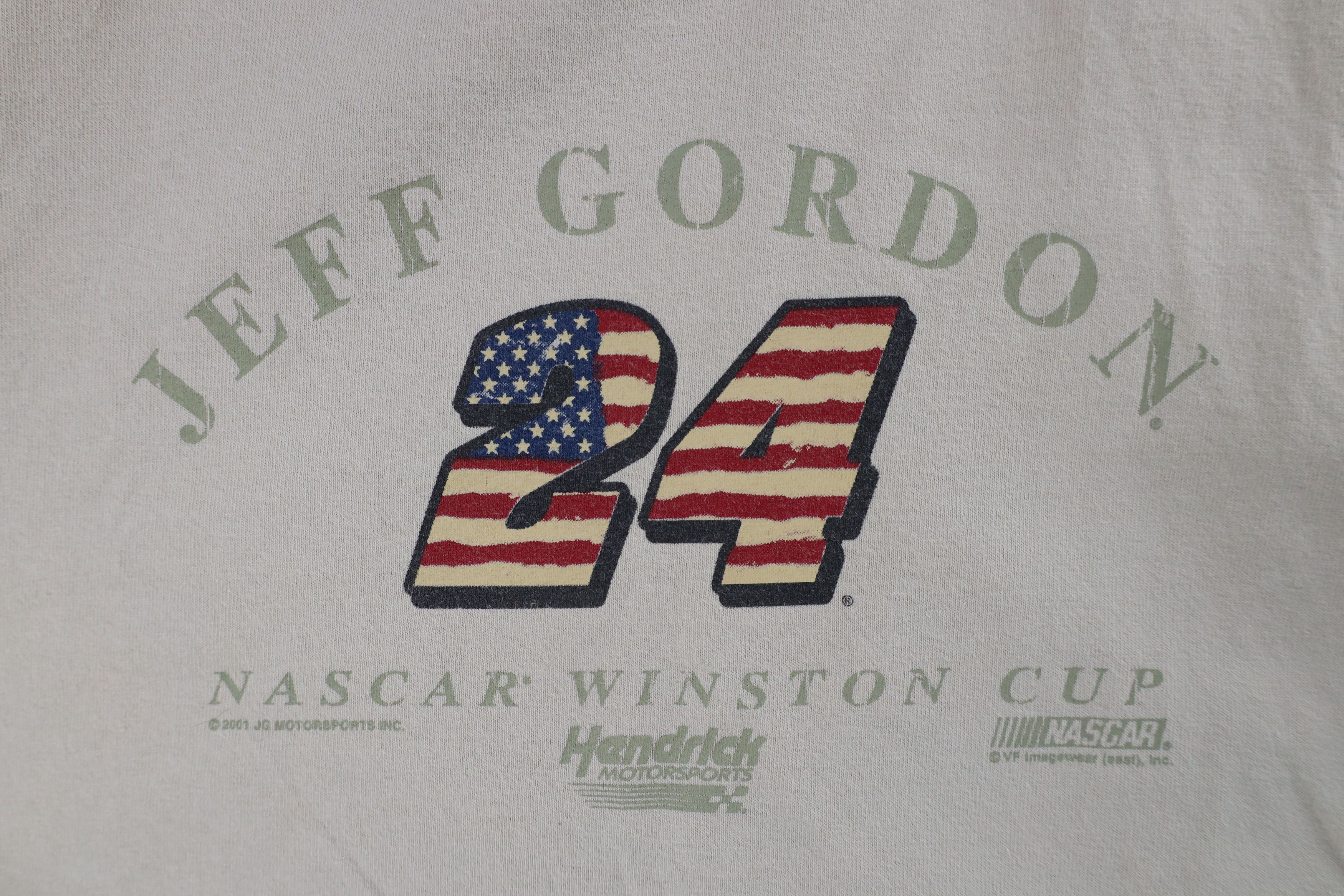 Vintage Vintage Y2K 2001 NASCAR Spell Out Jeff Gordon Racing T-Shirt Size US L / EU 52-54 / 3 - 6 Thumbnail