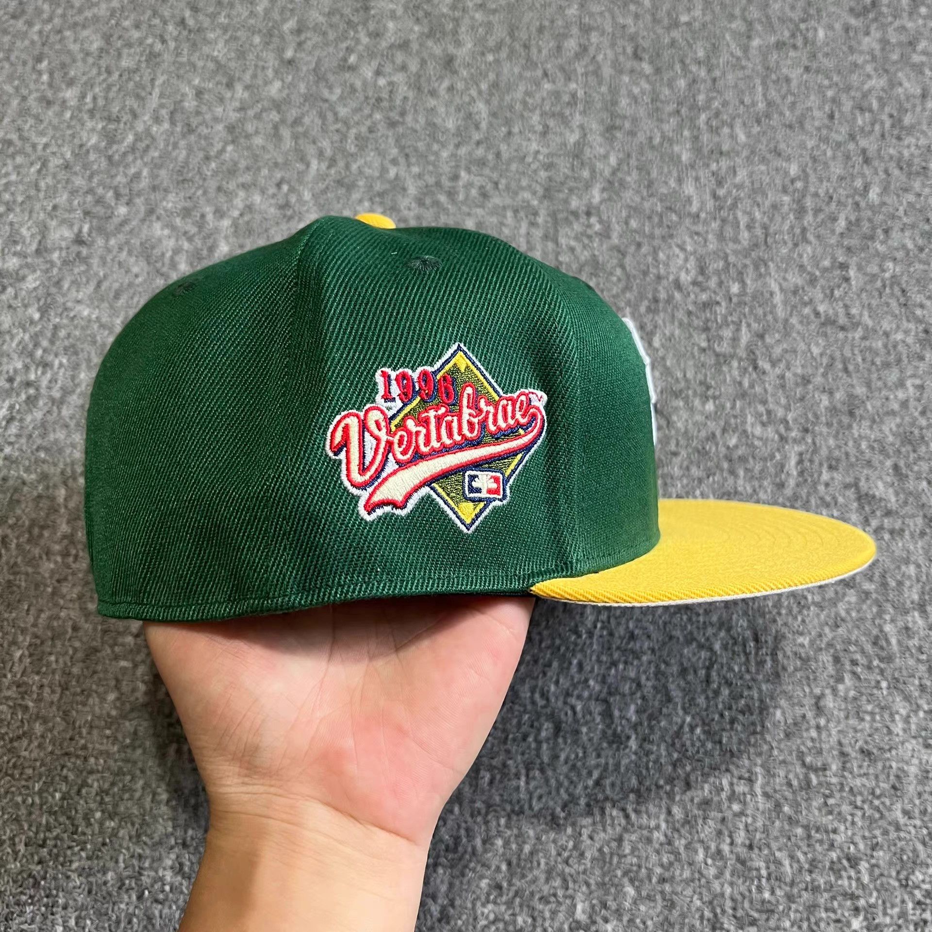 Vertabrae VERTABRAE Fitted Flat Brim Baseball Cap & Sun Hat Q7 Size ONE SIZE - 8 Thumbnail
