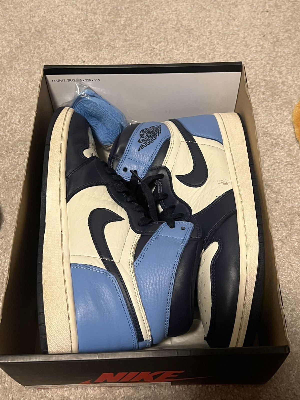 Jordan Brand Jordan 1 High Obsidian Size US 8.5 / EU 41-42 - 7 Thumbnail
