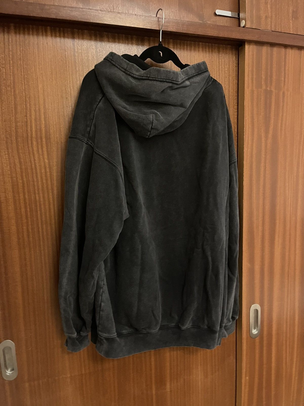 Balenciaga Balenciaga Glitter Hoodie Size US M / EU 48-50 / 2 - 2 Thumbnail