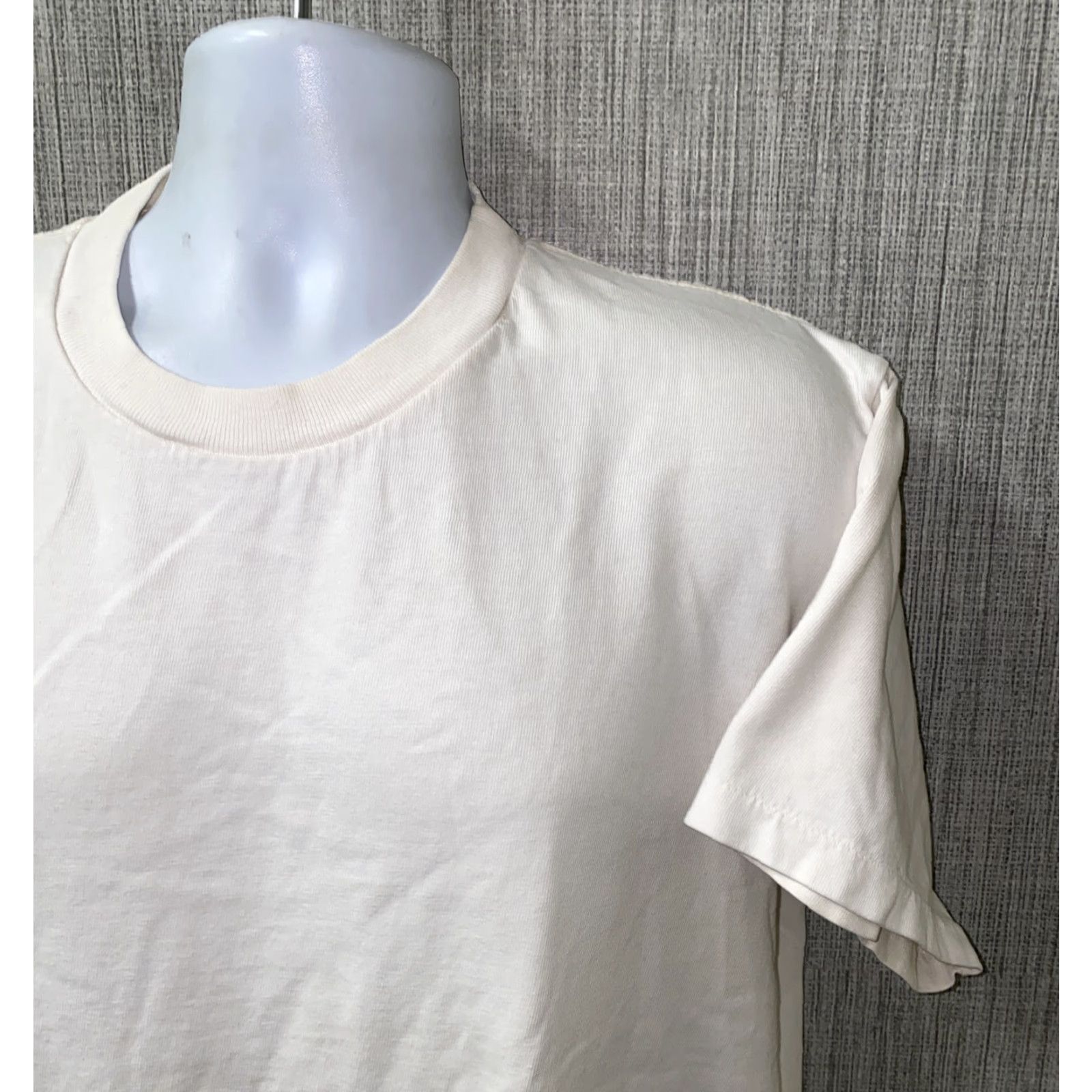 Vintage Hazelwoods T-Shirt Mens White USA Made Short Sleeve Basic L Regular Size L Department Men Pattern Solid Cotton Short Sleeve Vintage No Size US L / EU 52-54 / 3 - 2 Thumbnail