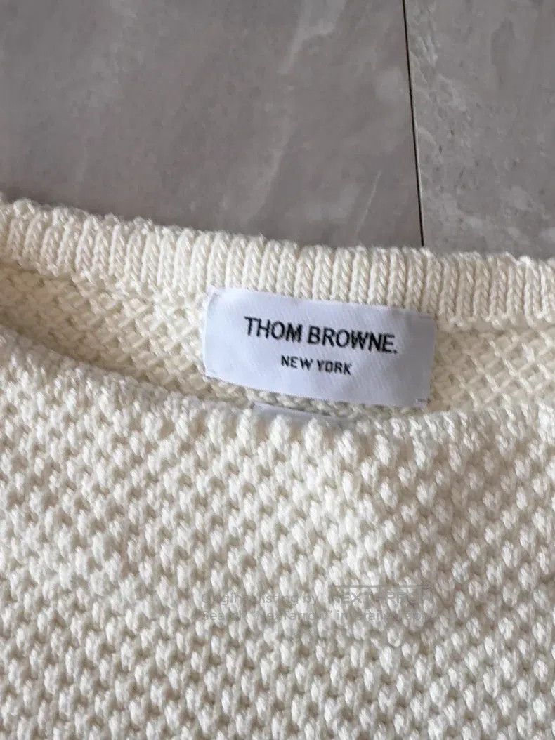 Thom Browne Thom Browne White Pineapple Patterned Knit Sweater Size US XXL / EU 58 / 5 - 2 Thumbnail