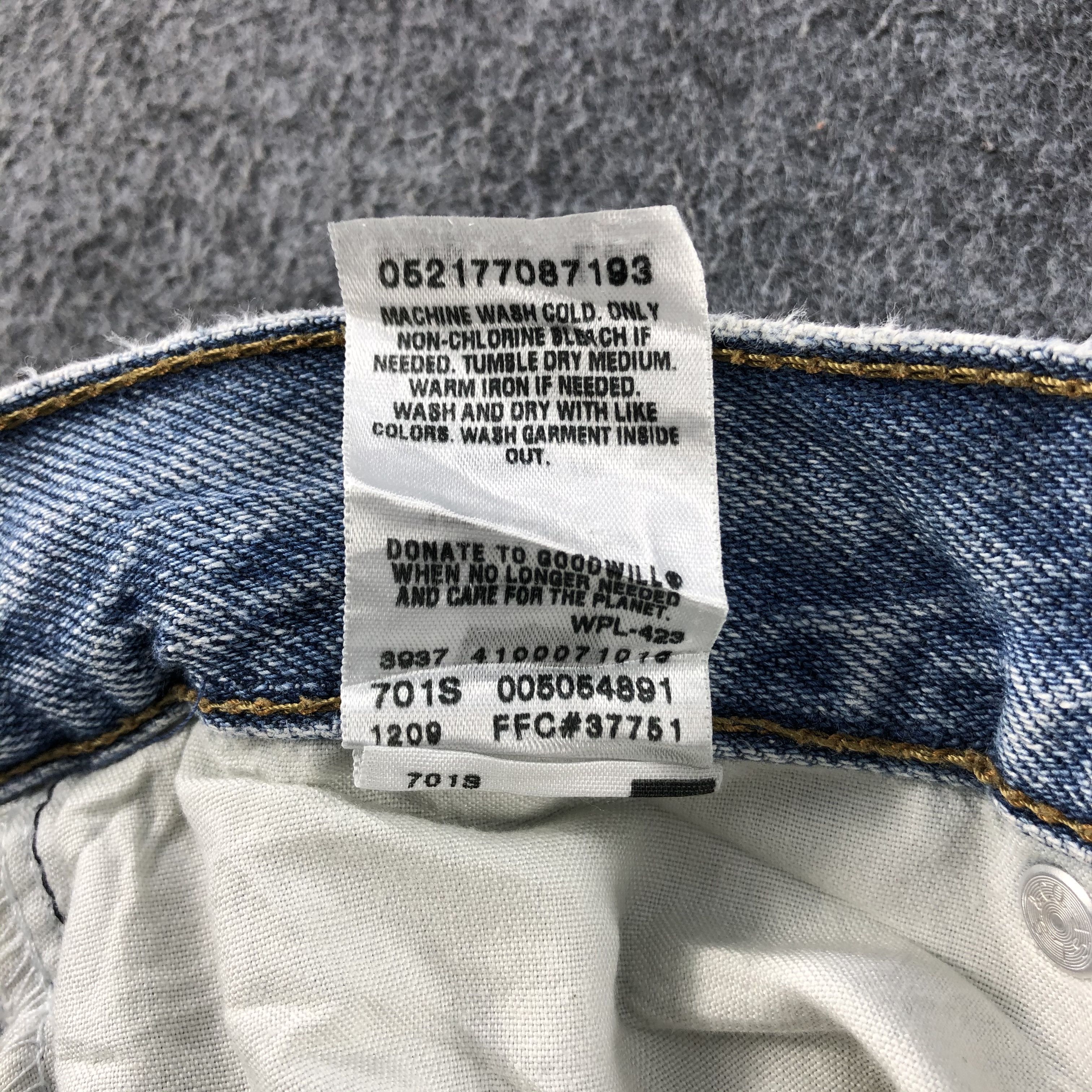 Levi's Light Wash Vintage Levis 505 Jeans-J1156 Size US 30 / EU 46 - 11 Thumbnail