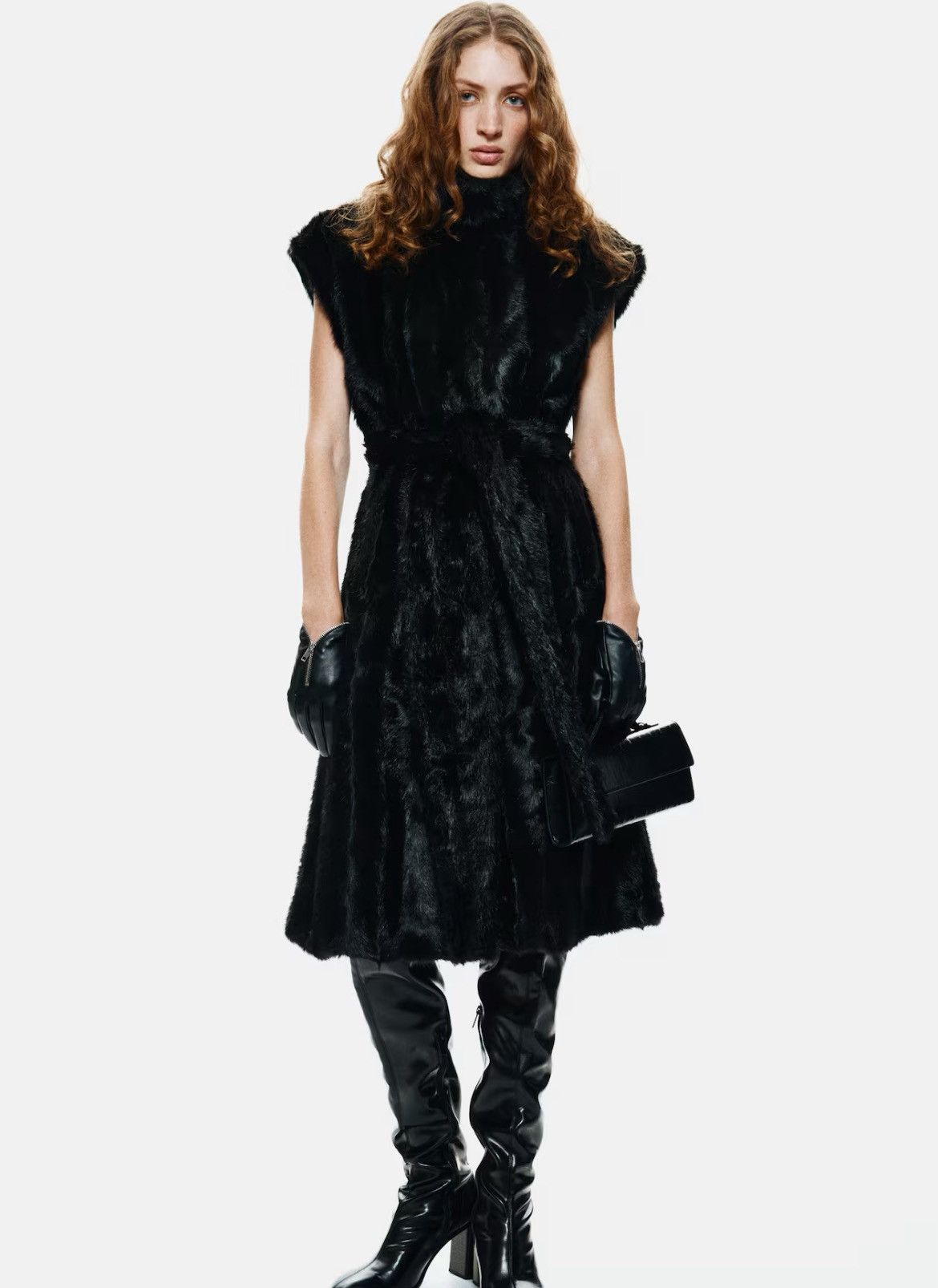H&M H&M long fur vest Size M / US 6-8 / IT 42-44 - 2 Thumbnail