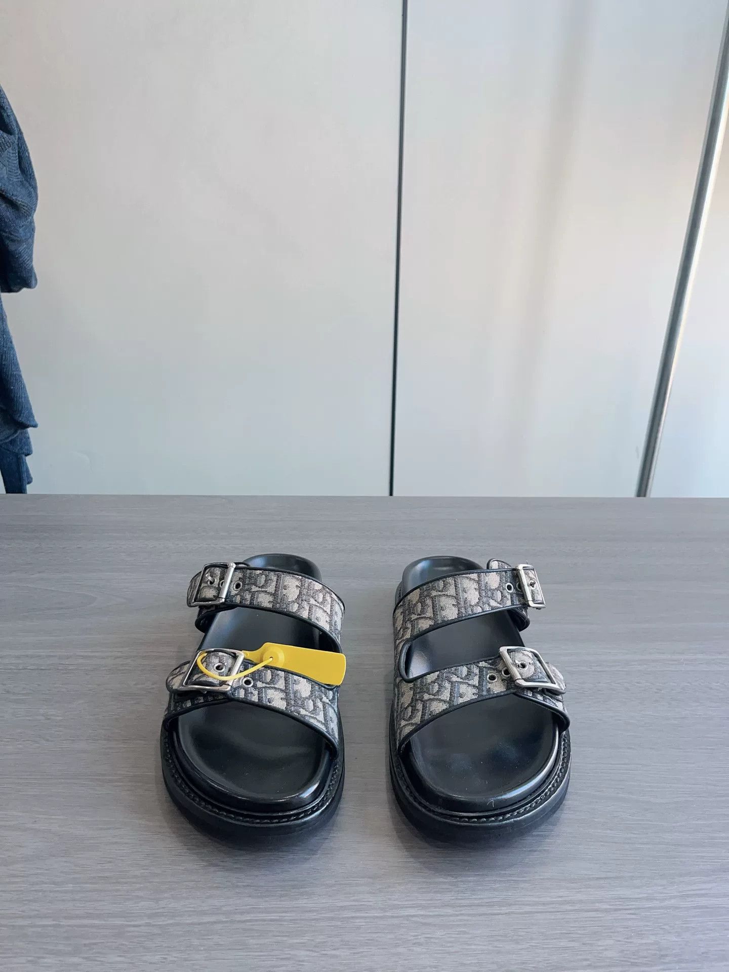 Dior Dior Printed Slide Sandals Size 40 Size US 7 / EU 40 - 1 Thumbnail