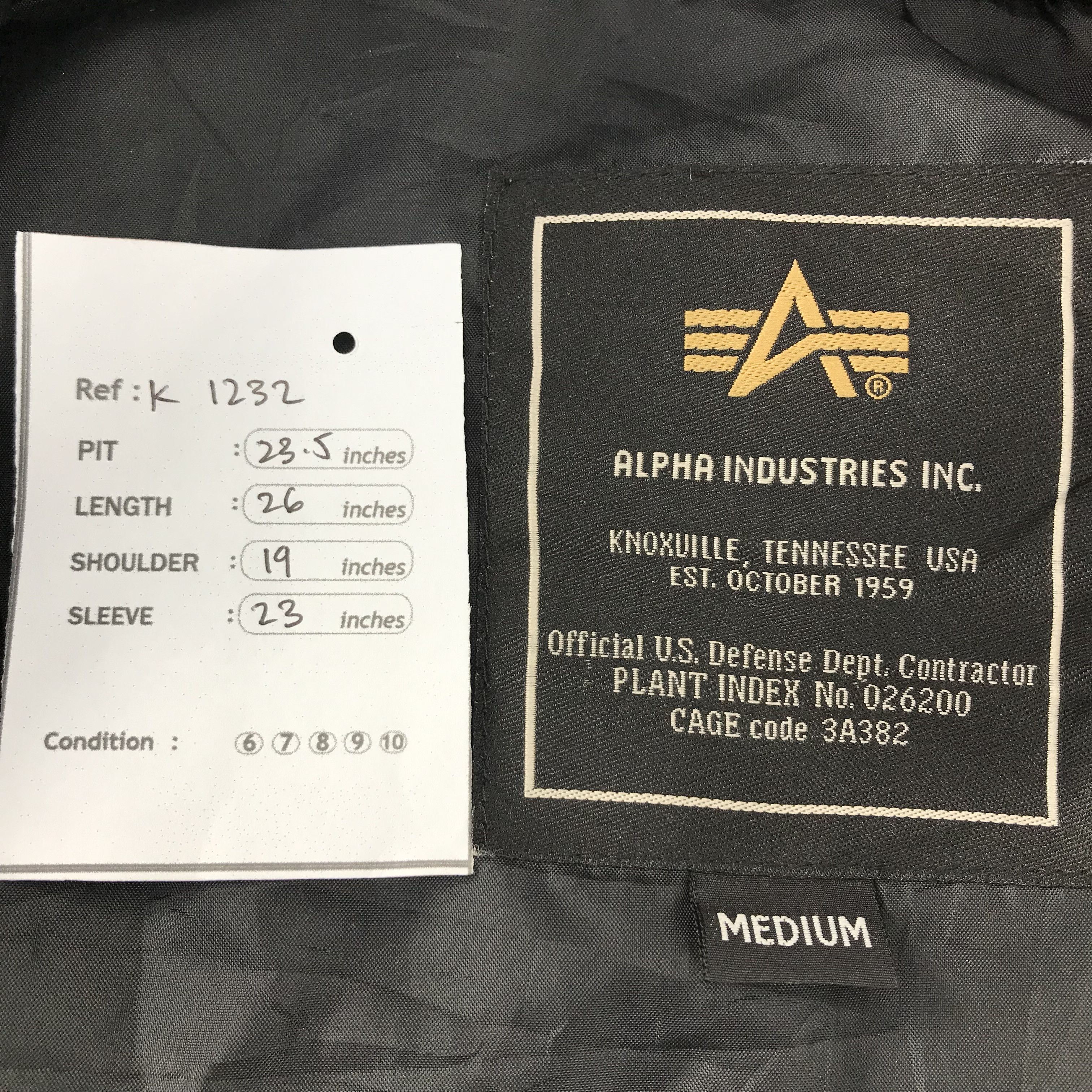 Alpha Industries Alpha Industries MA-1 Bomber Flight Jacket K1232 Size US L / EU 52-54 / 3 - 13 Thumbnail