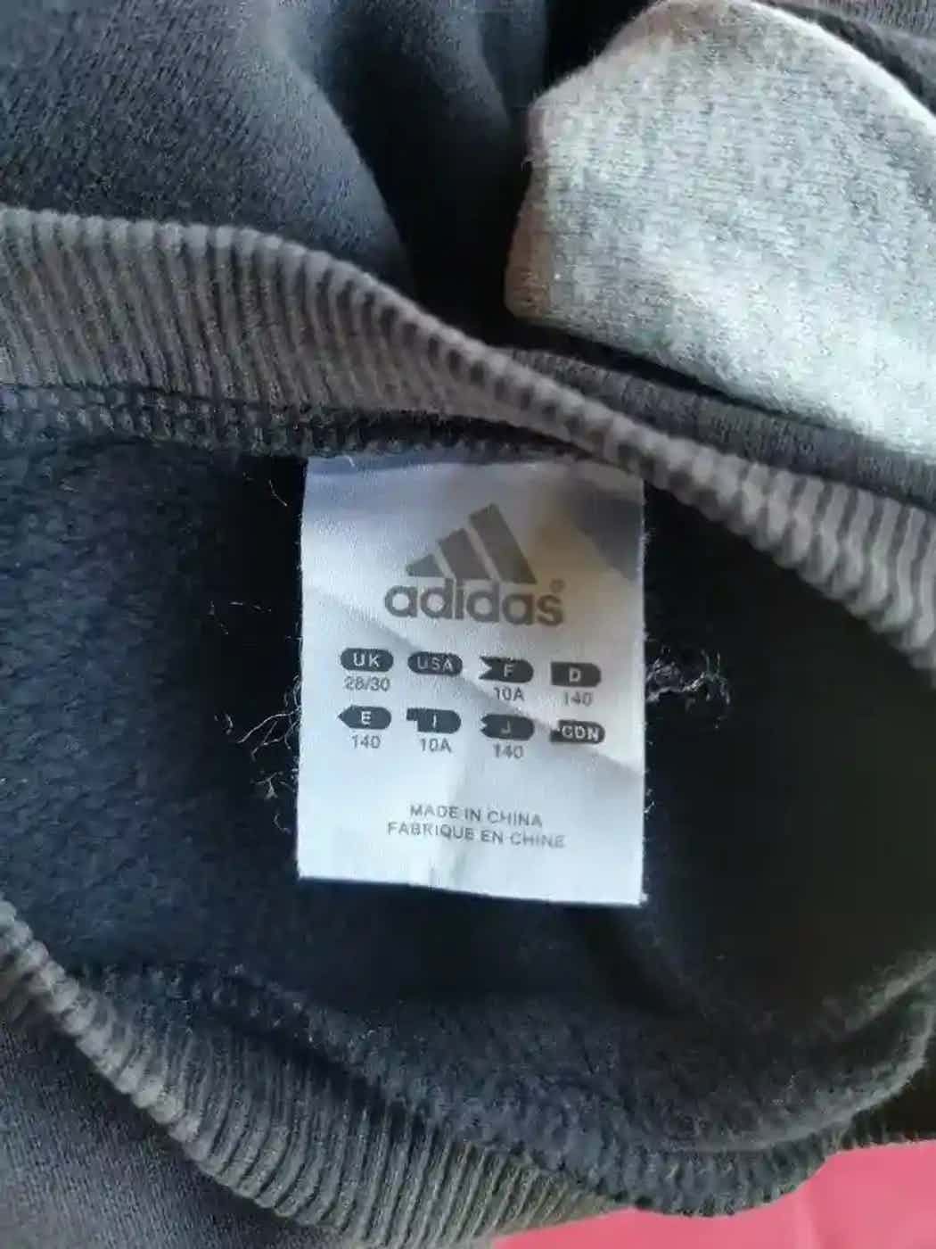 Adidas Vintage Adidas Sweatshirt Size US S / EU 44-46 / 1 - 4 Thumbnail