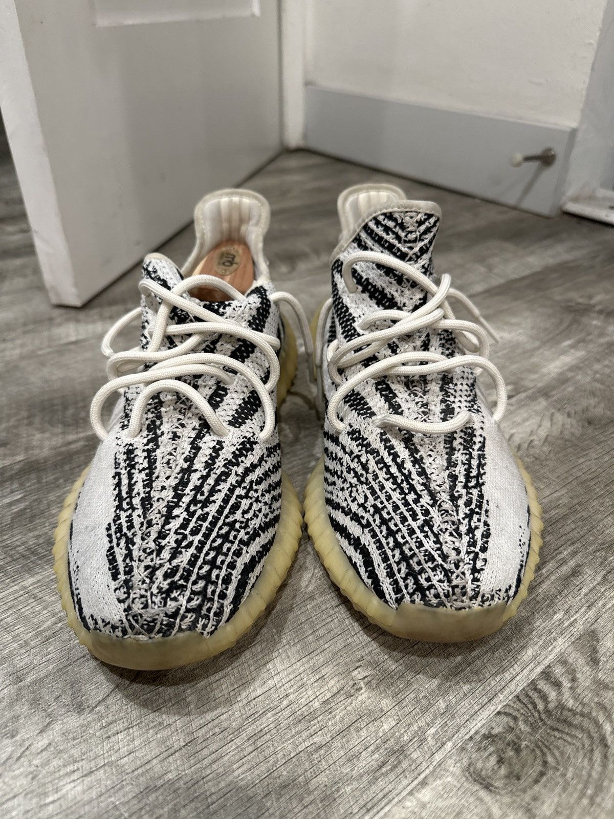 Yeezy Yeezy 350 Zebra Size US 13 / EU 46 - 3 Thumbnail