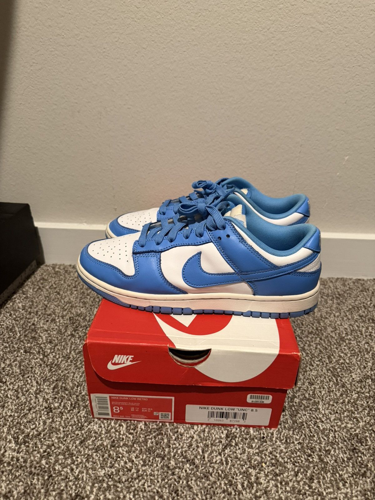 Nike UNC Dunk low Size US 8 / EU 41 - 6 Thumbnail