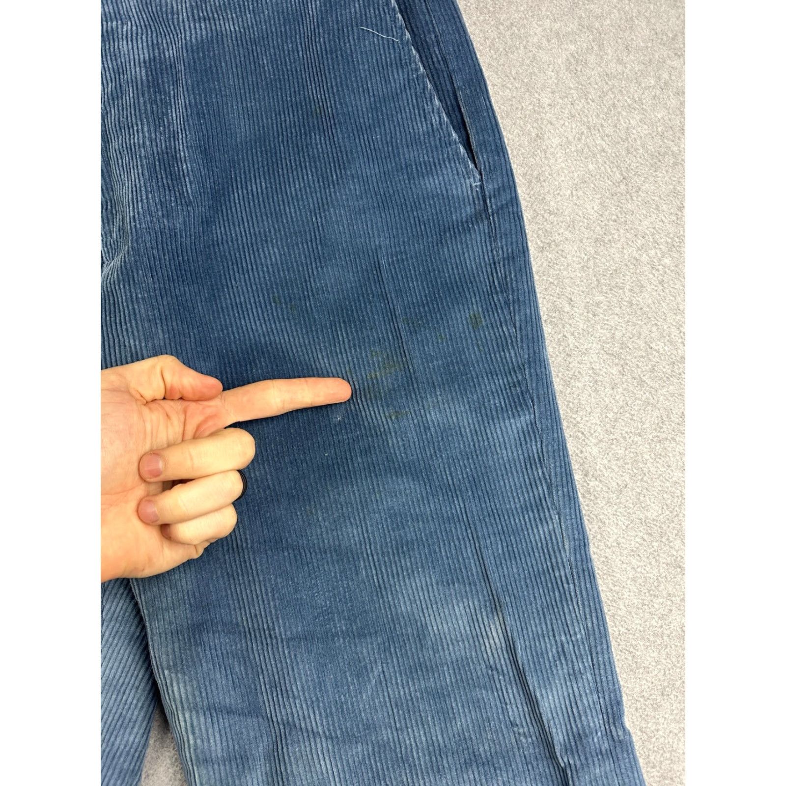 Vintage VINTAGE Corduroy Pants Mens 34x30 Blue Chino Straight Leg 34 Regular USA Casual Size US 34 / EU 50 - 4 Thumbnail