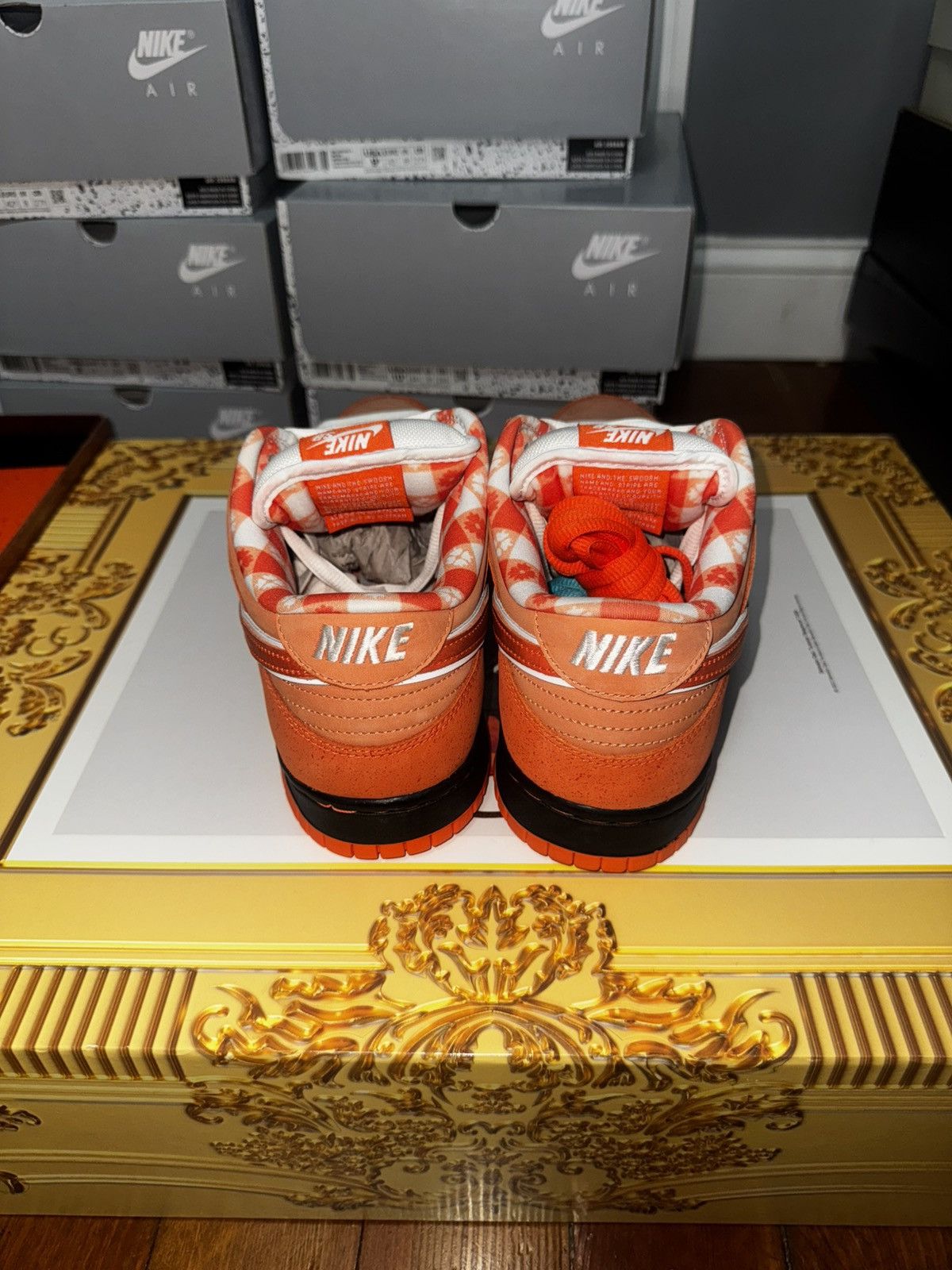 CNCPTS × Nike Orange Lobster Special Box Size US 11 / EU 44 - 4 Thumbnail