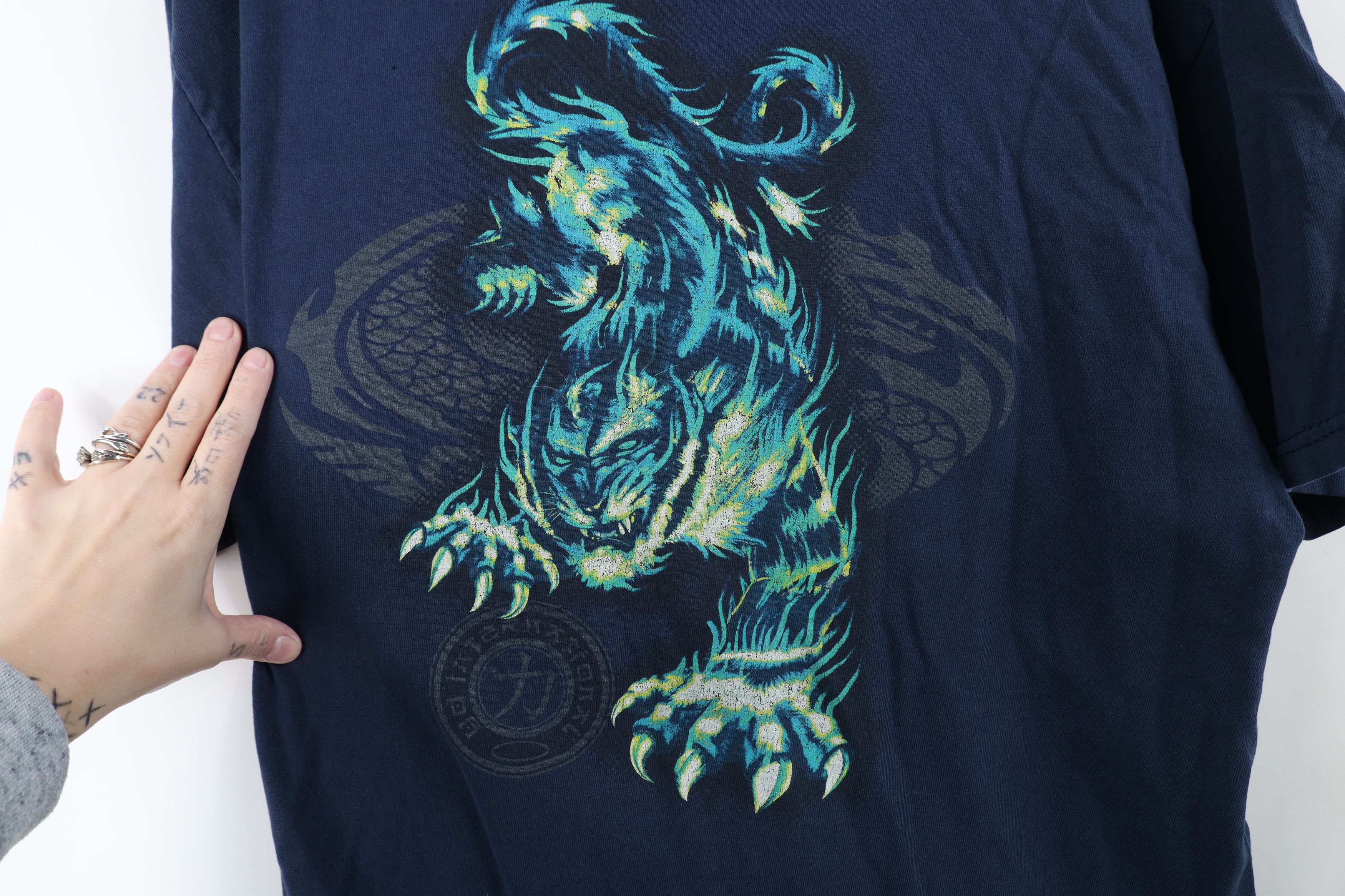 Vintage Vintage 90s Y2K Streetwear Dragon Tiger Flames T-Shirt Size US L / EU 52-54 / 3 - 12 Thumbnail