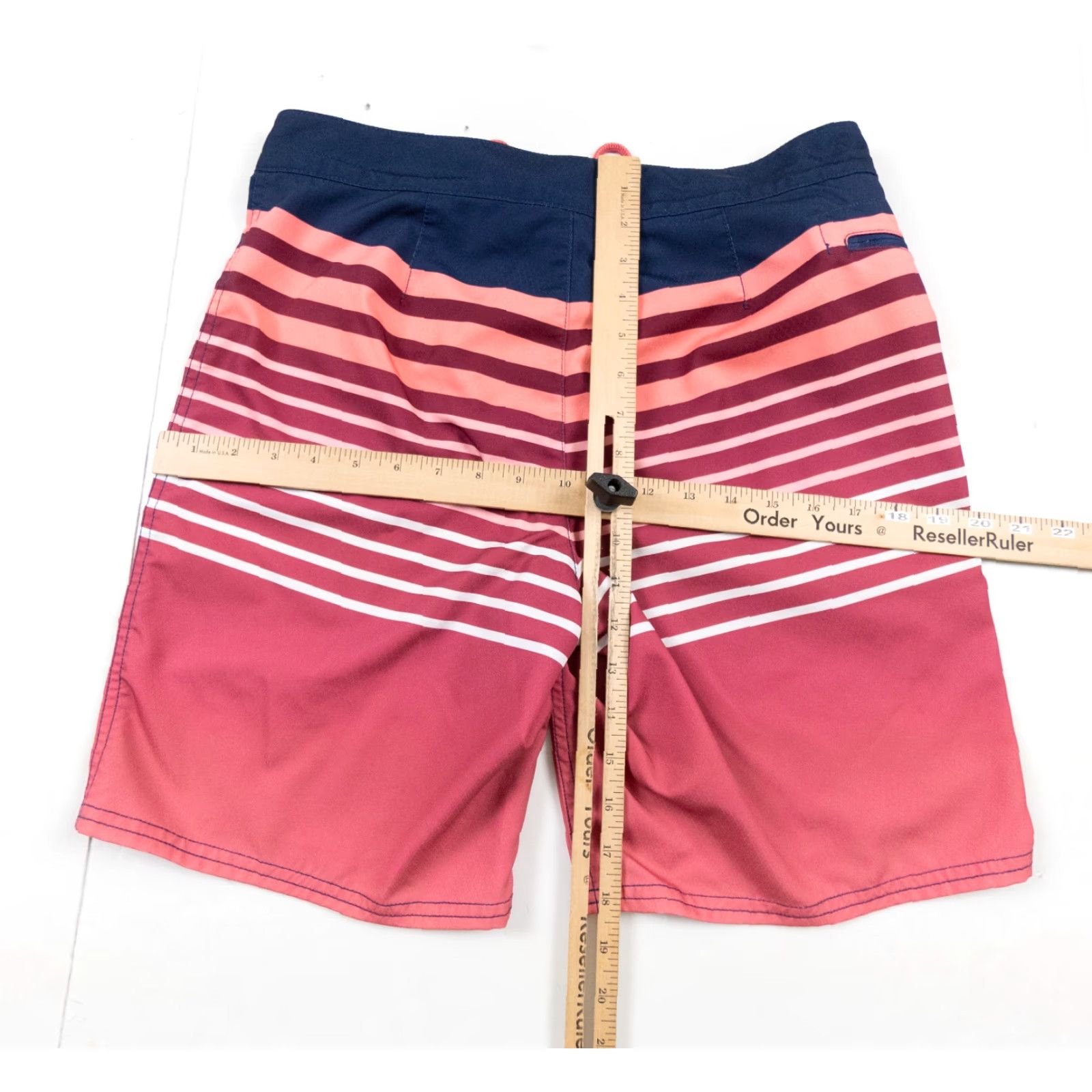Vineyard Vines Vineyard Vines Board Shorts Mens 30 Red Swimwear Trunks Adult Outdoors Beach Size US 30 / EU 46 - 6 Thumbnail