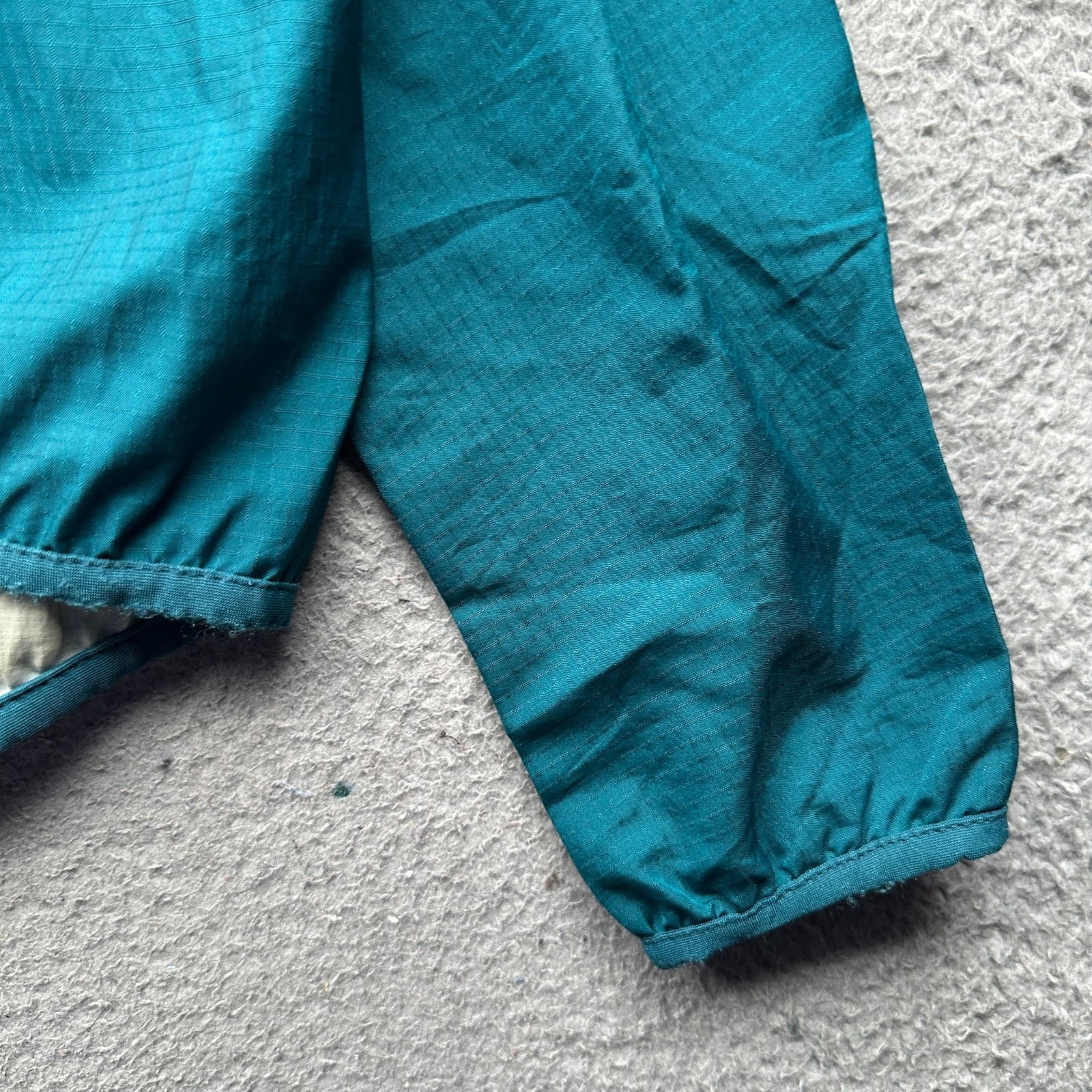 Patagonia Vintage 1996 Patagonia Ripstop Jacket Womens Large Blue Size L / US 10 / IT 46 - 11 Thumbnail