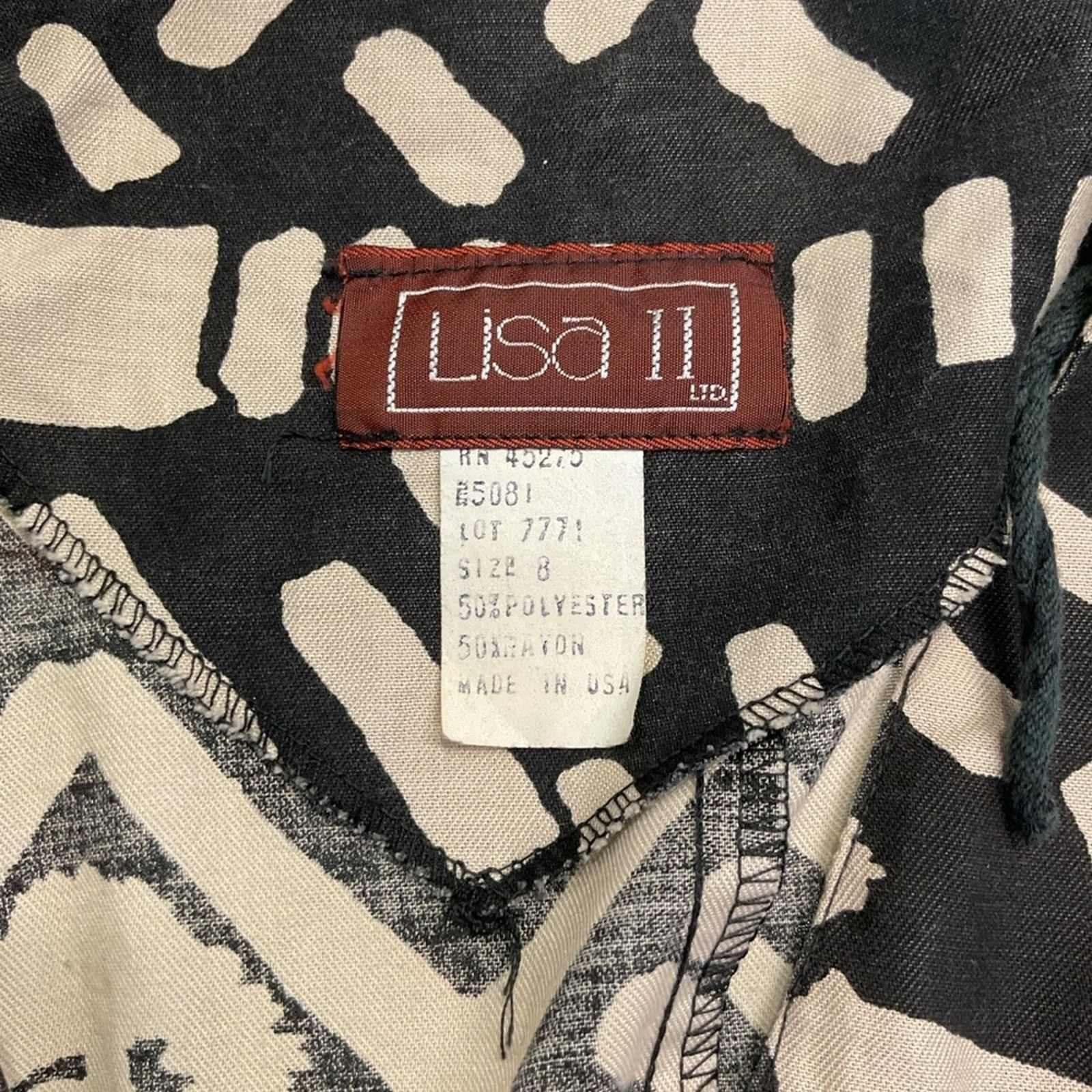 Vintage Vintage 90s Lisa 11 Graphic Jumper Size 30" / US 8 / IT 44 - 3 Thumbnail