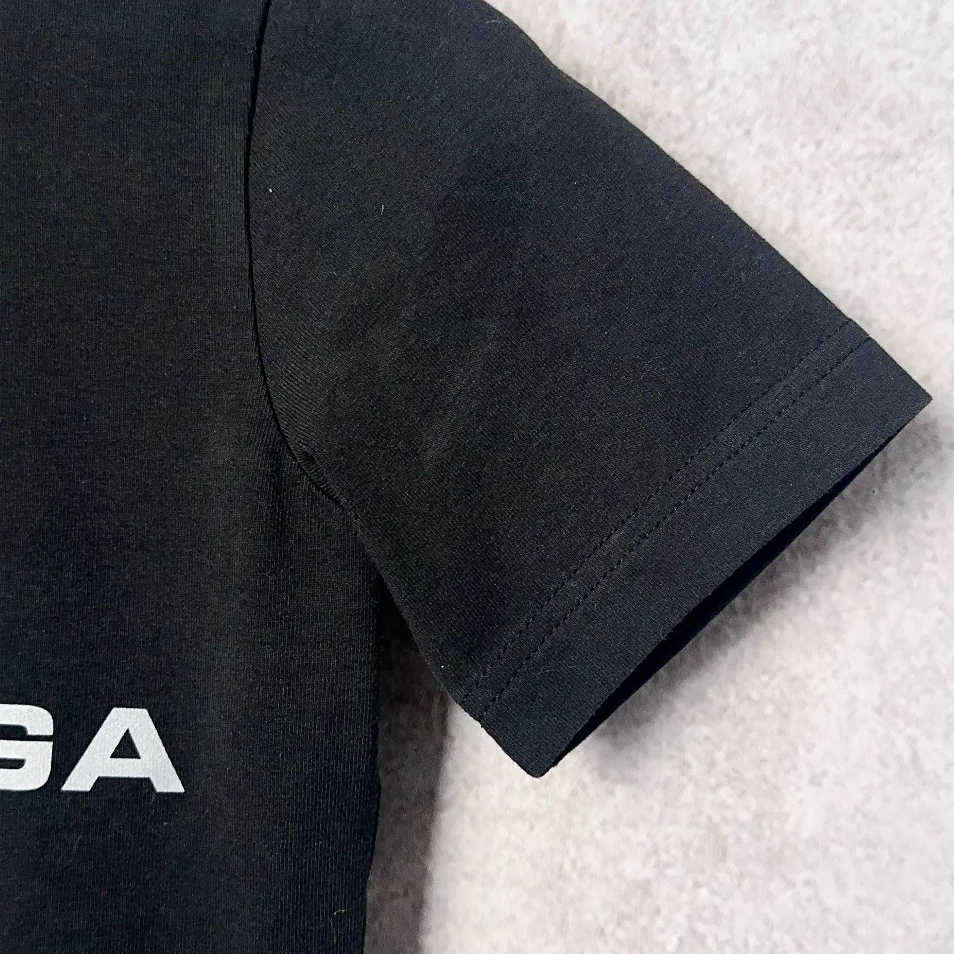 Balenciaga BALENCIAGA Short Sleeve Tee S Size S / US 4 / IT 40 - 5 Thumbnail