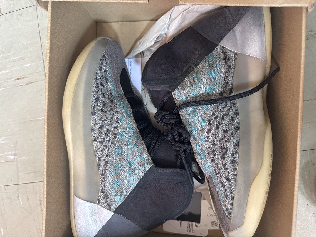 Yeezy YZY QNTM Size US 7 / EU 40 - 5 Thumbnail