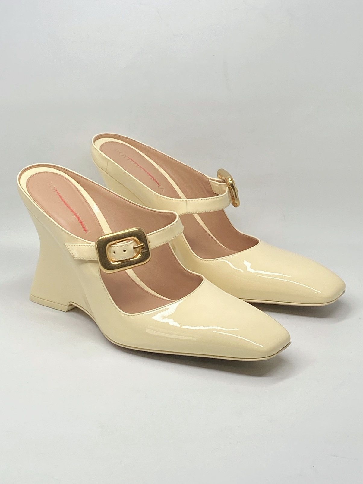 Bottega Veneta Bottega Veneta Comet Mary Jane Wedge Pumps size 37.5 Size US 7.5 / IT 37.5 - 8 Thumbnail